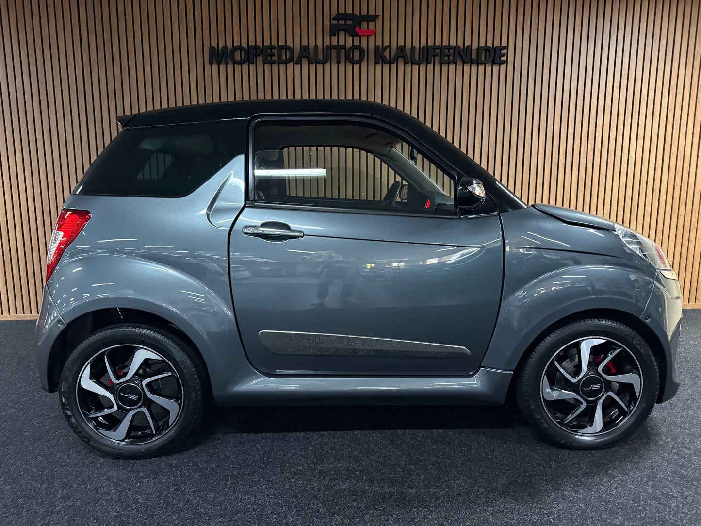 Ligier JS50 Sport | leiser DCI Motor  | 45 km/h | Innerhalb 250 KM Kostenlose Lieferung | Mopedauto | Leichtmobile