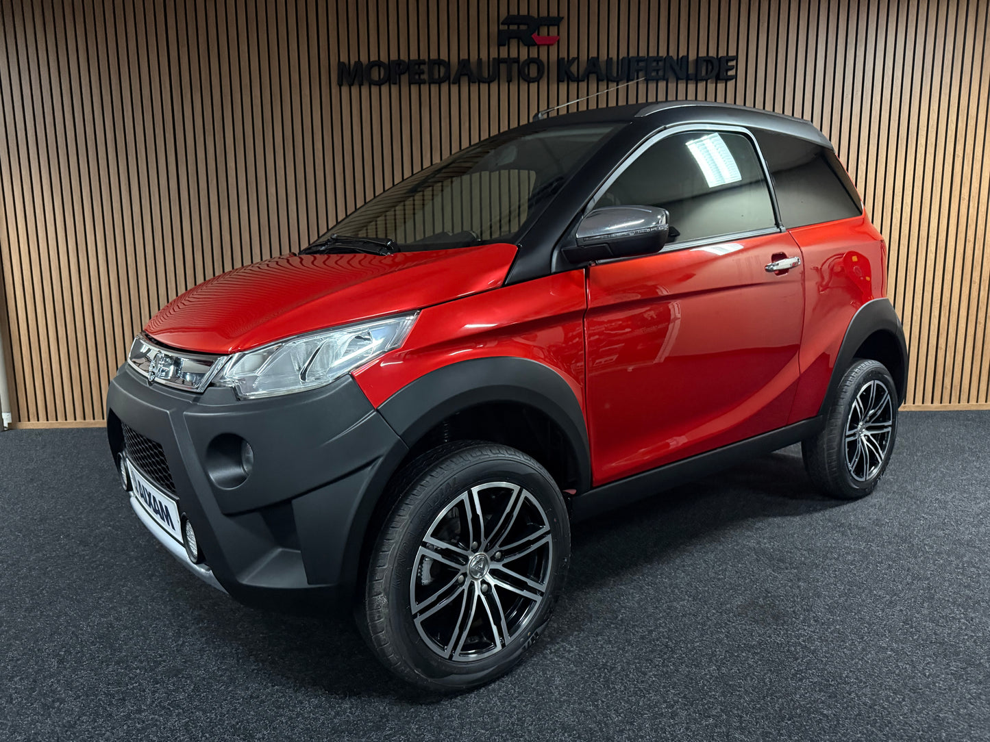 Aixam Crossover XXL Kofferraum  | 8 PS Motor | 45 km/h | Rückfahrkamera | Innerhalb 250 KM Kostenlose Lieferung | Mopedauto | Leichtmobile