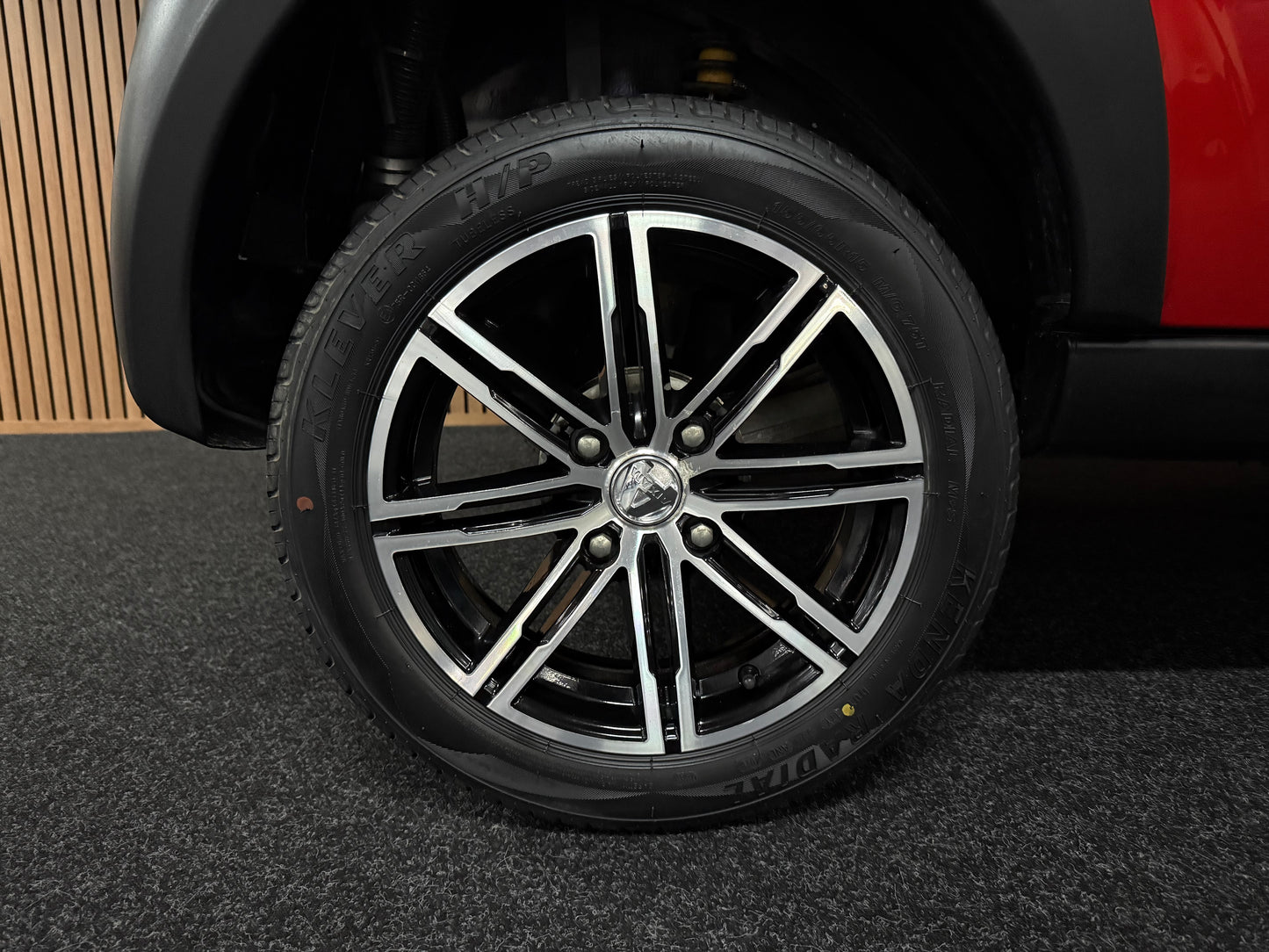 Aixam Crossover XXL Kofferraum  | 8 PS Motor | 45 km/h | Rückfahrkamera | Innerhalb 250 KM Kostenlose Lieferung | Mopedauto | Leichtmobile