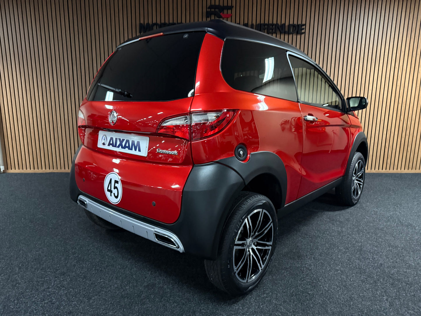 Aixam Crossover XXL Kofferraum  | 8 PS Motor | 45 km/h | Rückfahrkamera | Innerhalb 250 KM Kostenlose Lieferung | Mopedauto | Leichtmobile