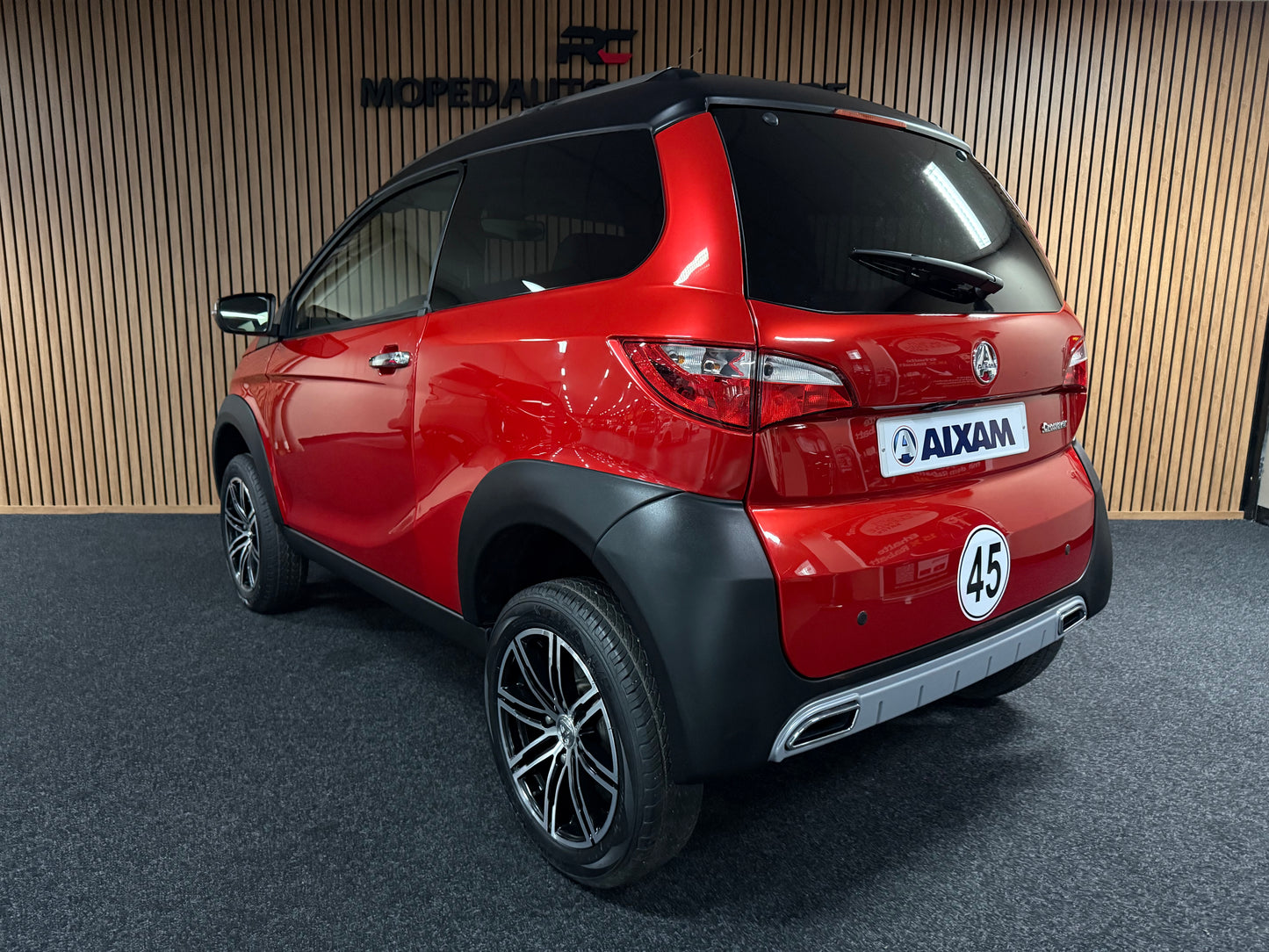 Aixam Crossover XXL Kofferraum  | 8 PS Motor | 45 km/h | Rückfahrkamera | Innerhalb 250 KM Kostenlose Lieferung | Mopedauto | Leichtmobile