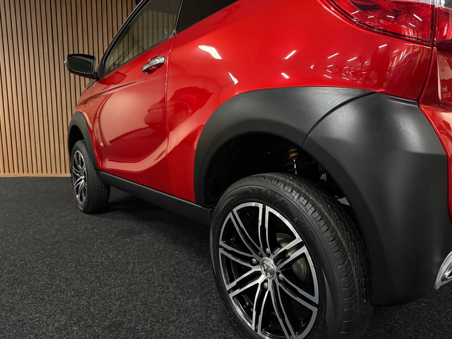 Aixam Crossover XXL Kofferraum  | 8 PS Motor | 45 km/h | Rückfahrkamera | Innerhalb 250 KM Kostenlose Lieferung | Mopedauto | Leichtmobile