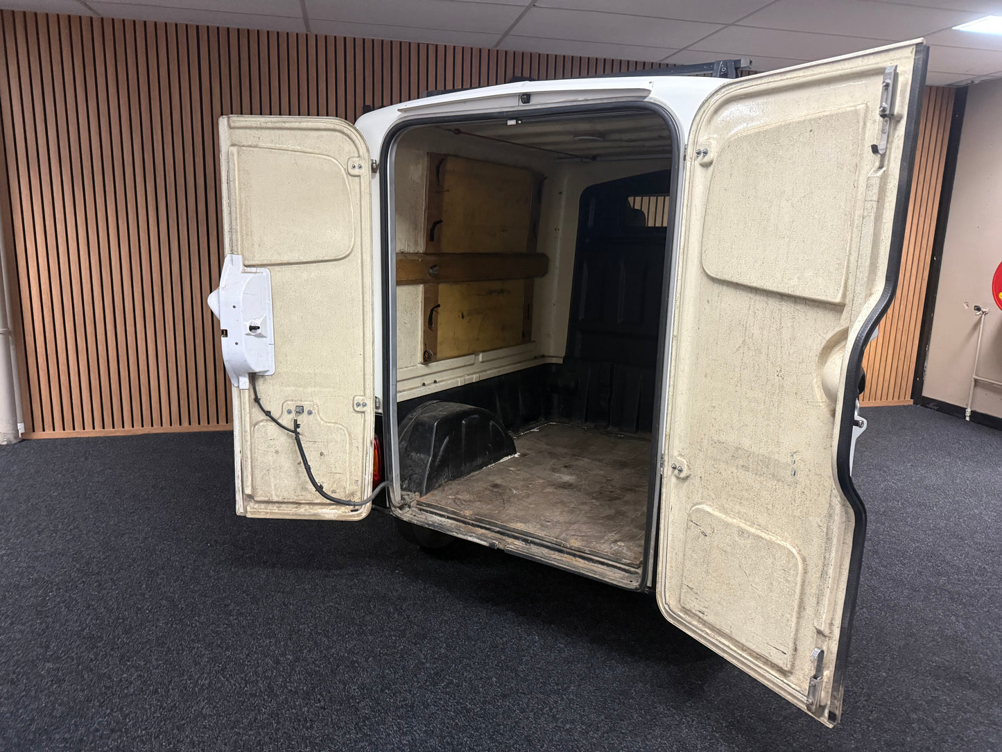 Aixam D-Truck Kastenwagen | 8 PS Motor | 45 km/h | Rückfahrkamera | Innerhalb 250 KM Kostenlose Lieferung | Mopedauto | Leichtmobile