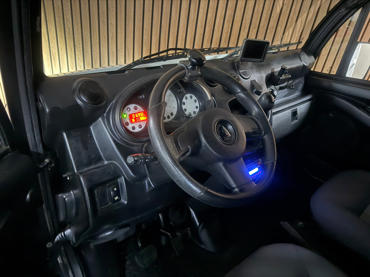 Aixam D-Truck Kastenwagen | 8 PS Motor | 45 km/h | Rückfahrkamera | Innerhalb 250 KM Kostenlose Lieferung | Mopedauto | Leichtmobile