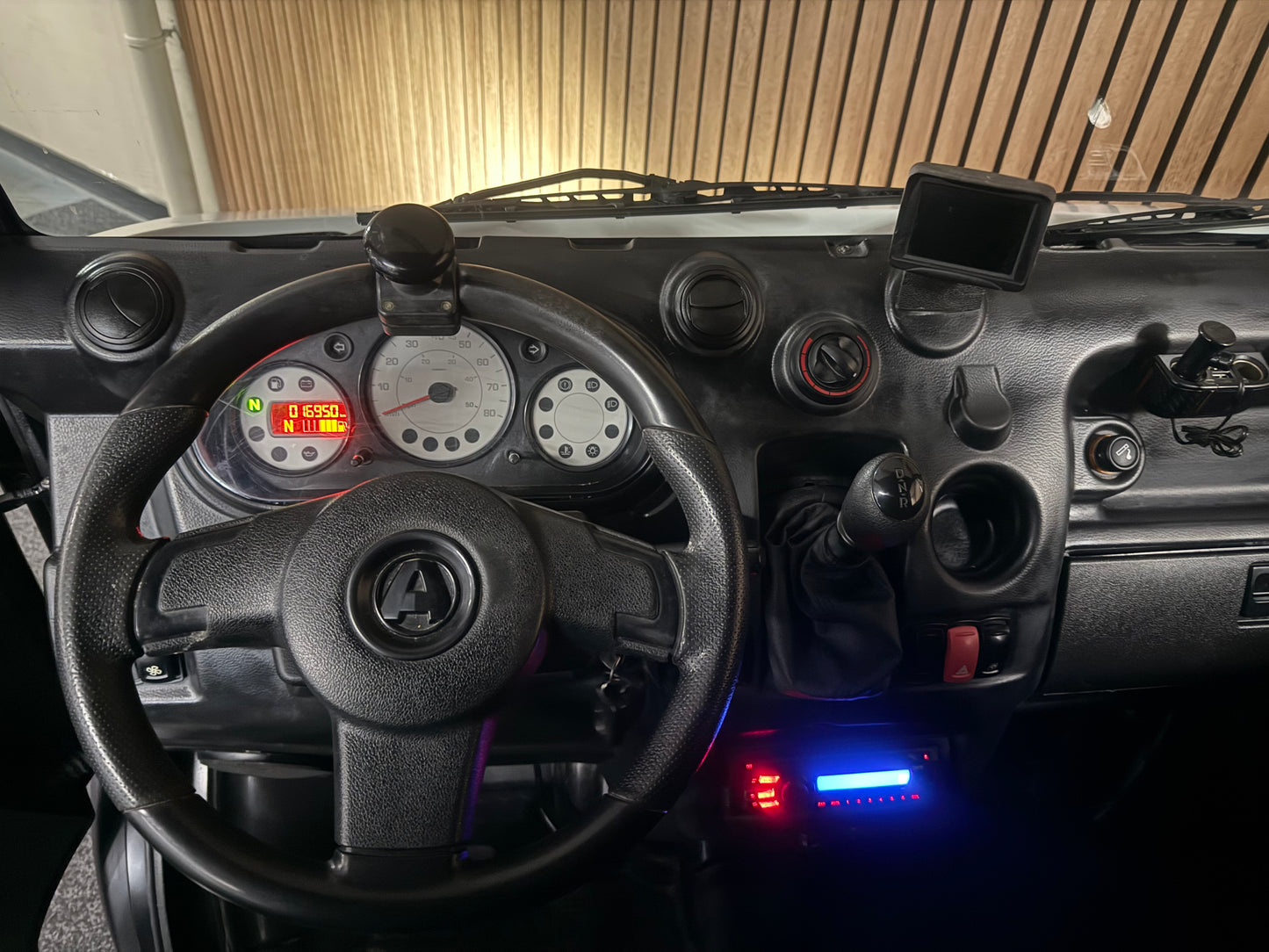 Aixam D-Truck Kastenwagen | 8 PS Motor | 45 km/h | Rückfahrkamera | Innerhalb 250 KM Kostenlose Lieferung | Mopedauto | Leichtmobile