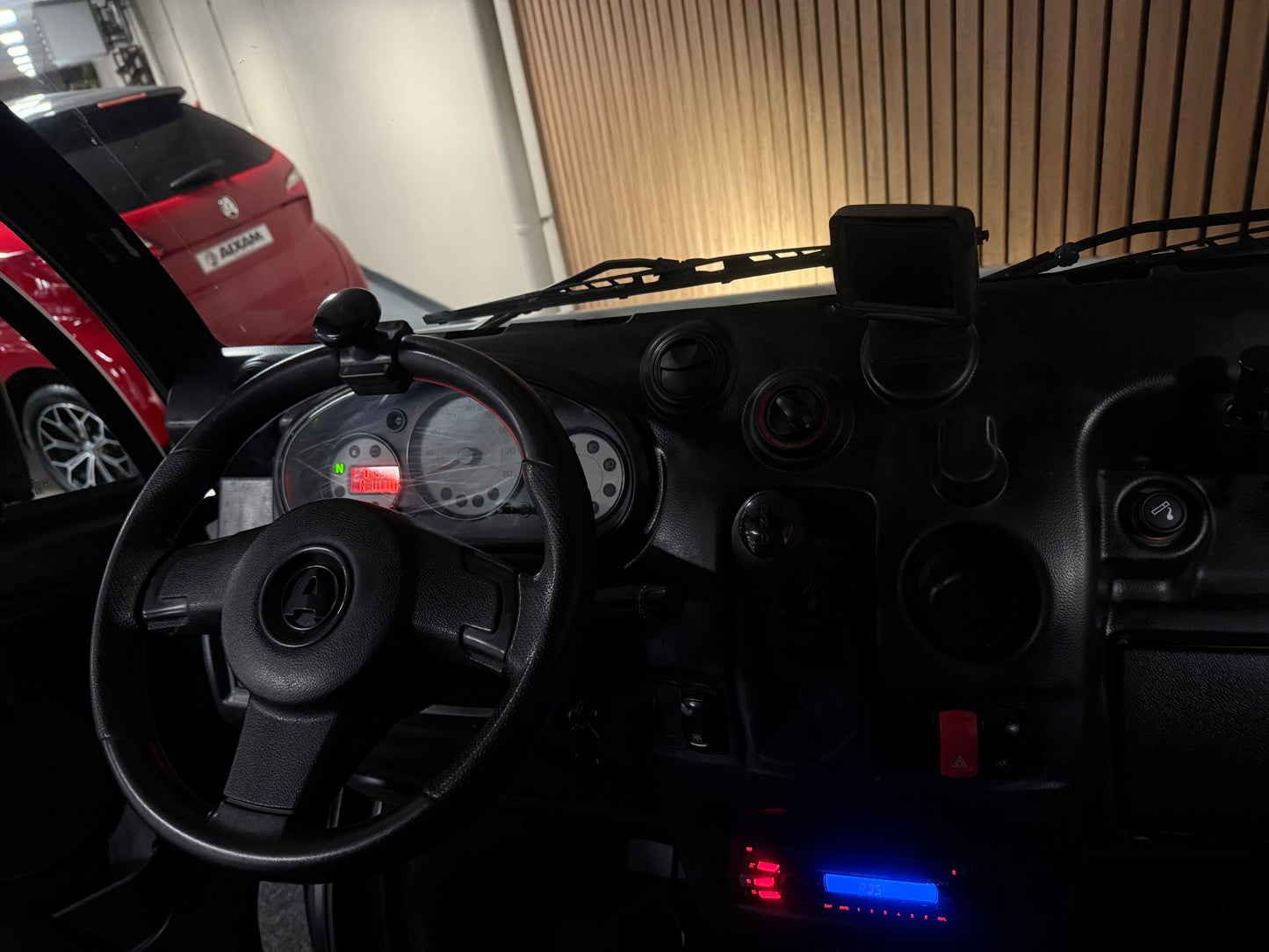 Aixam D-Truck Kastenwagen | 8 PS Motor | 45 km/h | Rückfahrkamera | Innerhalb 250 KM Kostenlose Lieferung | Mopedauto | Leichtmobile