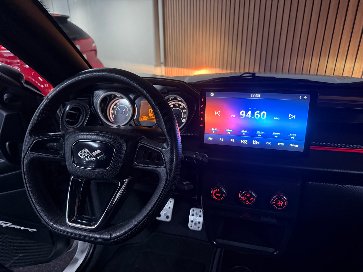 Ligier JS60 Sport Ultimate | Servolenkung | 8 PS leiser DCI Motor | 45 km/h | Rückfahrkamera | Innerhalb 250 KM Kostenlose Lieferung | Mopedauto | Leichtmobile