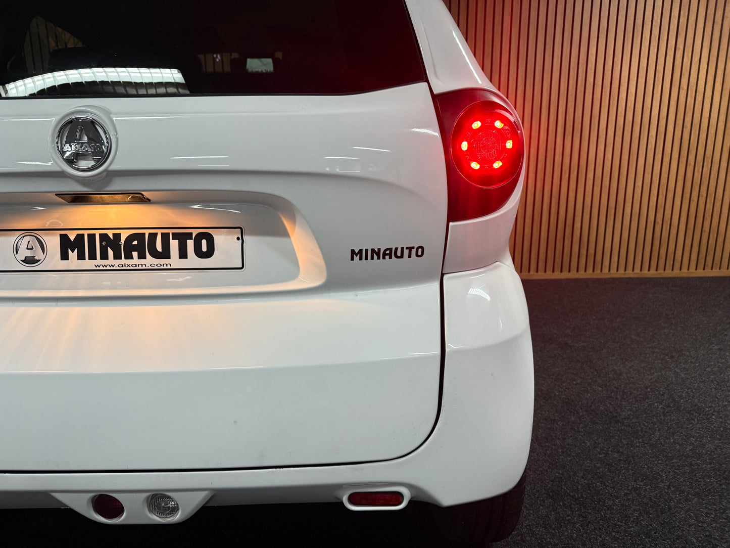 Aixam Minauto Sport 2021 | 3535 KM | 8 PS Motor | 45 km/h | Innerhalb 250 KM Kostenlose Lieferung | Mopedauto | Leichtmobile