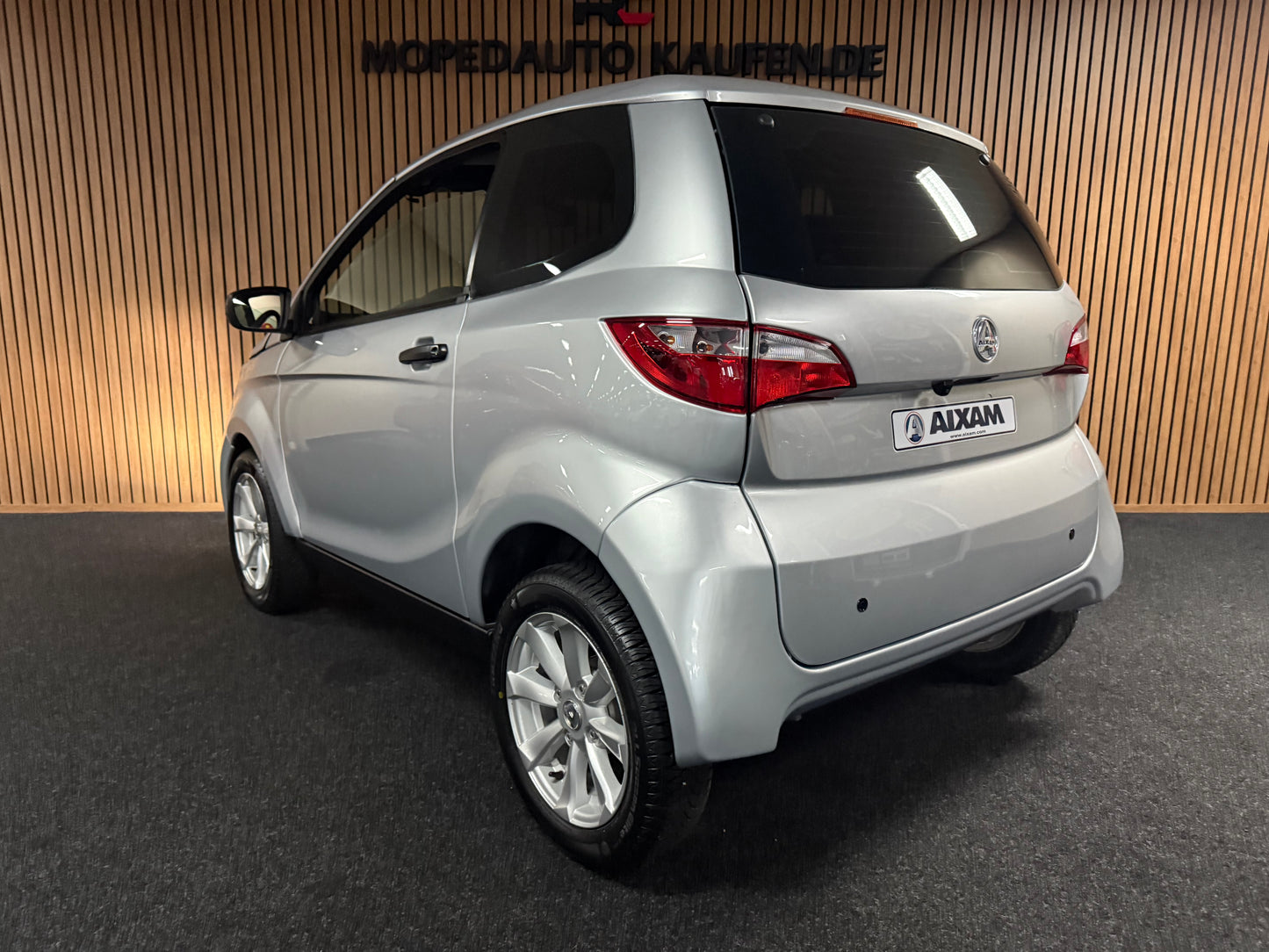 Aixam City Sport 2022  | Multi-Media | 8 PS Motor | 45 km/h | Rückfahrkamera | Innerhalb 250 KM Kostenlose Lieferung | Mopedauto | Leichtmobile