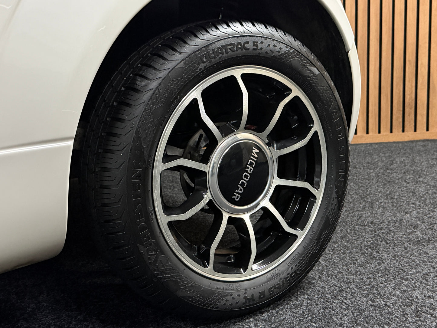 Microcar M.Go Luxe | leiser DCI Motor | 45 km/h | Innerhalb 250 KM Kostenlose Lieferung | Mopedauto | Leichtmobile