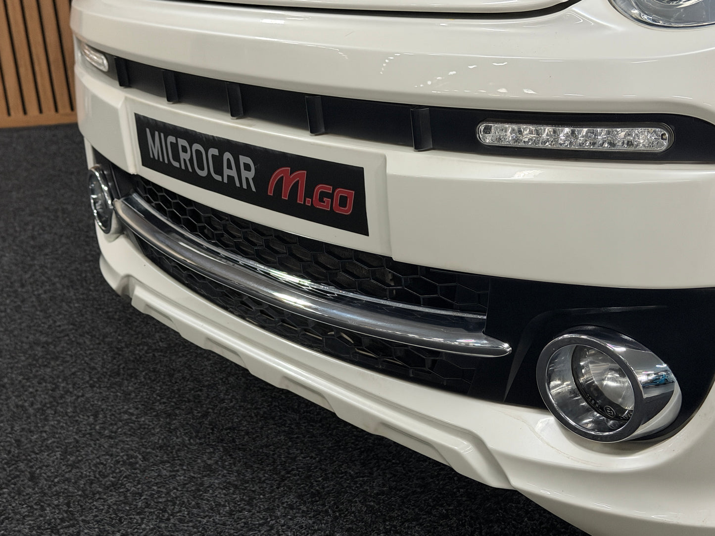 Microcar M.Go Luxe | leiser DCI Motor | 45 km/h | Innerhalb 250 KM Kostenlose Lieferung | Mopedauto | Leichtmobile