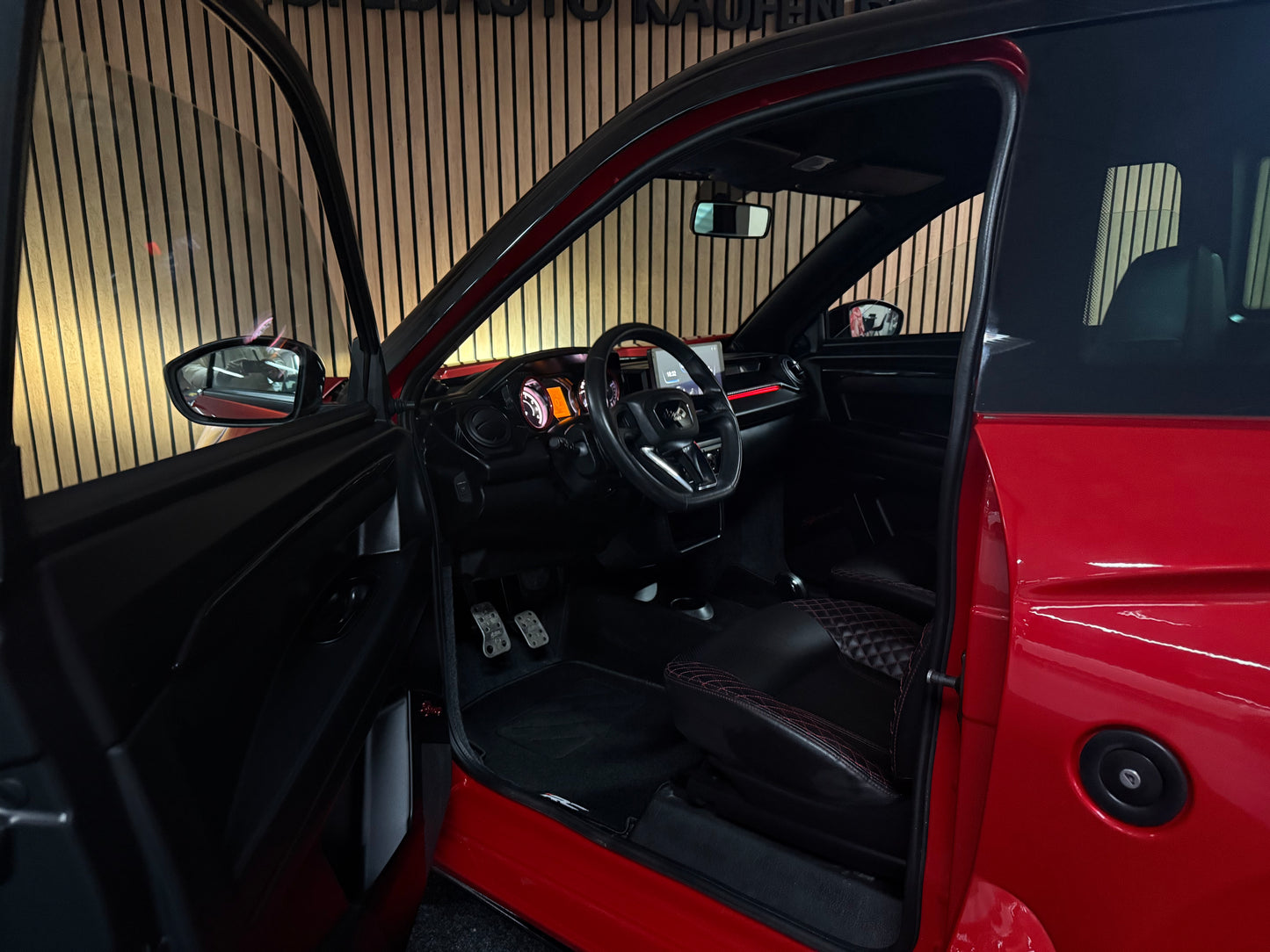 Ligier JS60 Sport Ultimate 2023 | 2149 KM | Servolenkung | 8 PS leiser DCI Motor | 45 km/h | Rückfahrkamera | Innerhalb 250 KM Kostenlose Lieferung | Mopedauto | Leichtmobile