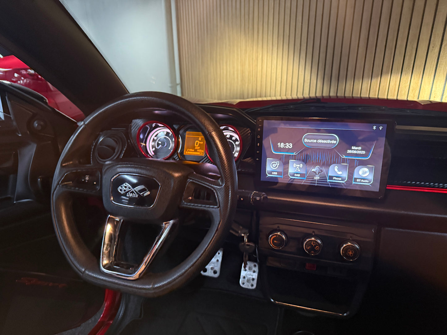 Ligier JS60 Sport Ultimate 2023 | 2149 KM | Servolenkung | 8 PS leiser DCI Motor | 45 km/h | Rückfahrkamera | Innerhalb 250 KM Kostenlose Lieferung | Mopedauto | Leichtmobile