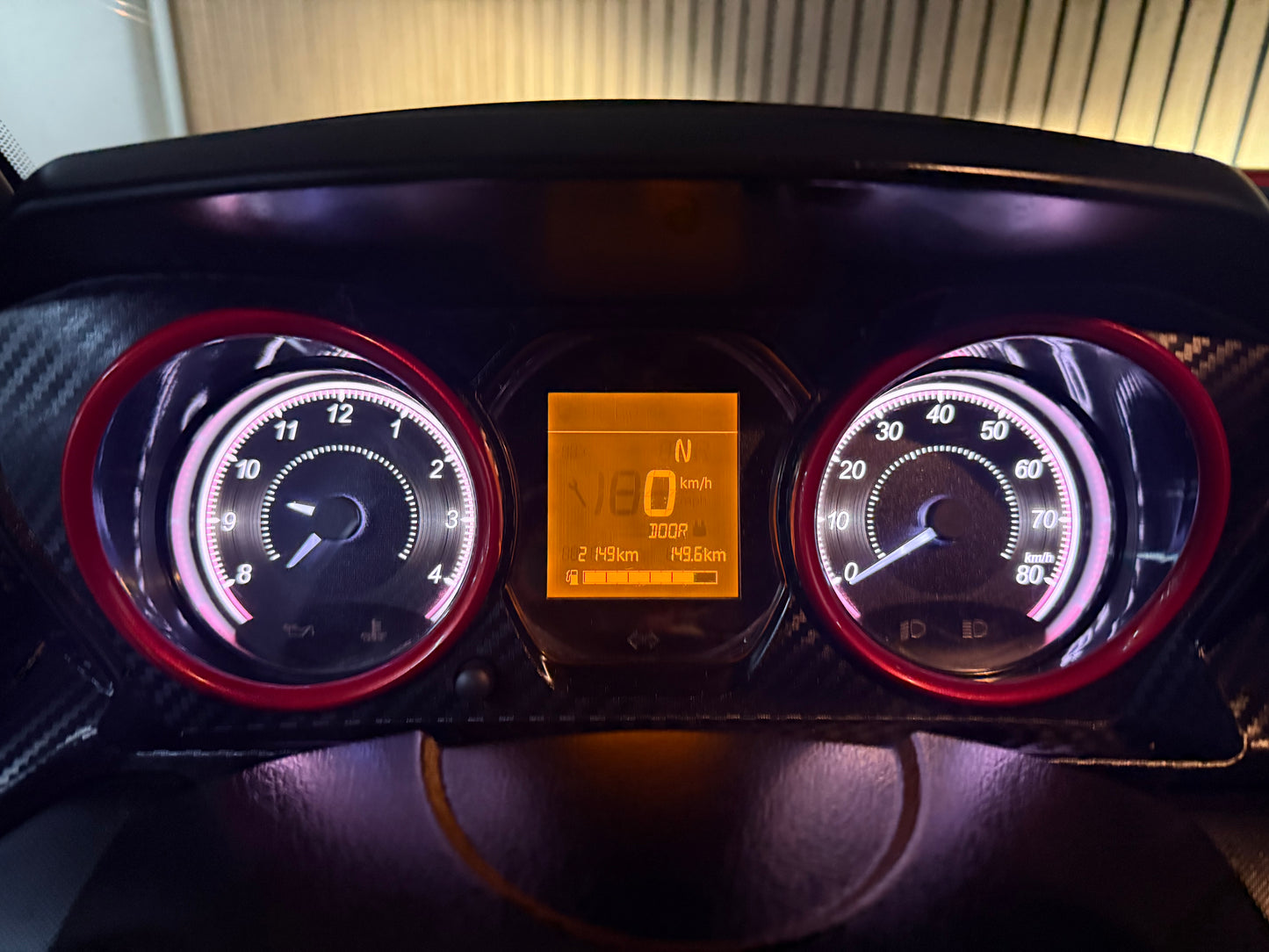 Ligier JS60 Sport Ultimate 2023 | 2149 KM | Servolenkung | 8 PS leiser DCI Motor | 45 km/h | Rückfahrkamera | Innerhalb 250 KM Kostenlose Lieferung | Mopedauto | Leichtmobile