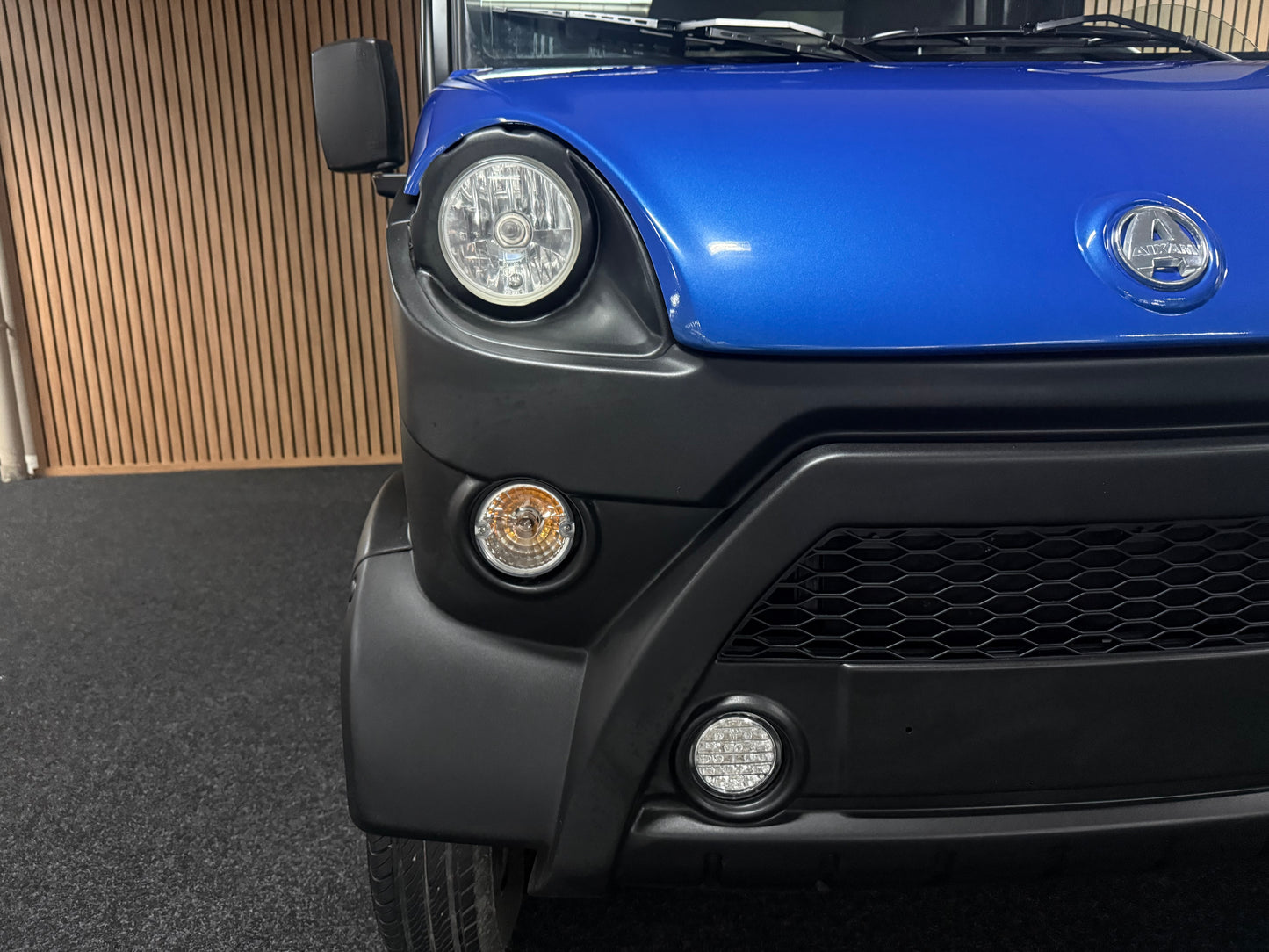 Aixam D-Truck Mega Kastenwagen 2024 |  | 8 PS Kubota Motor | Rückfahrkamera | 45 km/h | Rückfahrkamera | Innerhalb 250 KM Kostenlose Lieferung | Mopedauto | Leichtmobile