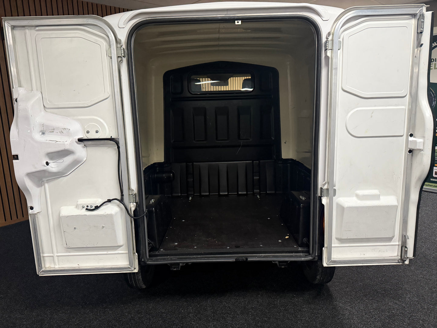 Aixam D-Truck Mega Kastenwagen 2024 |  | 8 PS Kubota Motor | Rückfahrkamera | 45 km/h | Rückfahrkamera | Innerhalb 250 KM Kostenlose Lieferung | Mopedauto | Leichtmobile