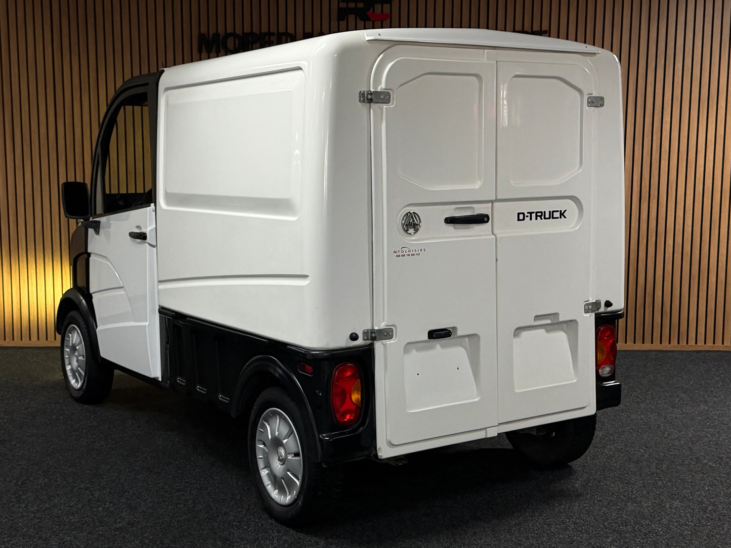 Aixam D-Truck Kastenwagen | 8 PS Motor | 45 km/h | Innerhalb 250 KM Kostenlose Lieferung | Mopedauto | Leichtmobile