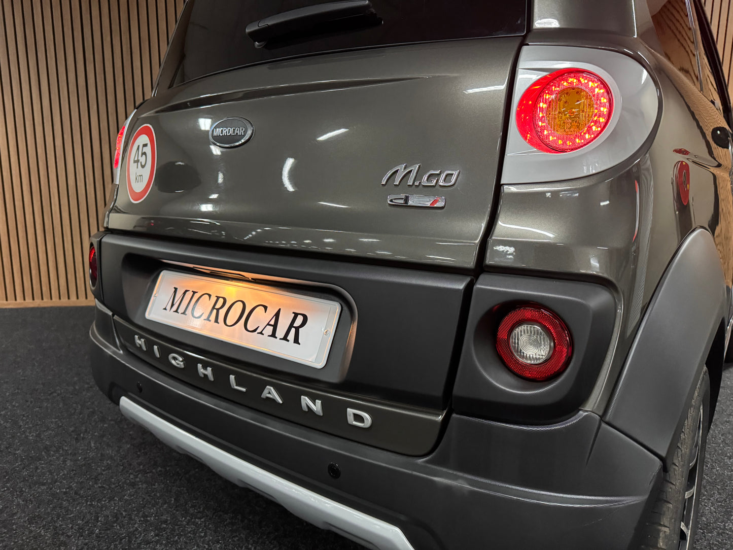 Microcar Mgo Highland KLIMA | leiser DIC Motor | 45 km/h | Innerhalb 250 KM Kostenlose Lieferung | Mopedauto | Leichtmobile | Aixam | Microcar | Ligier