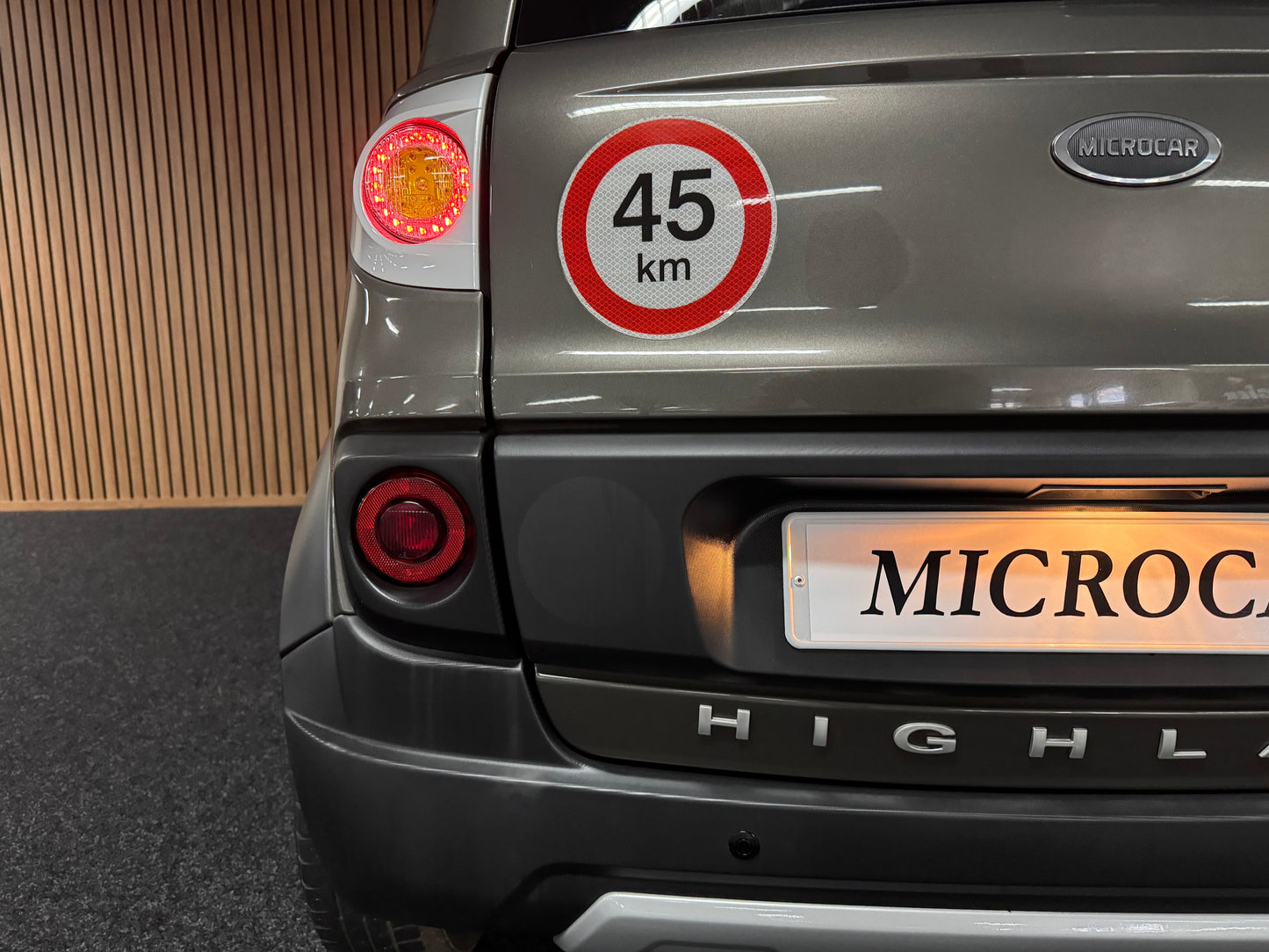 Microcar Mgo Highland KLIMA | leiser DIC Motor | 45 km/h | Innerhalb 250 KM Kostenlose Lieferung | Mopedauto | Leichtmobile | Aixam | Microcar | Ligier