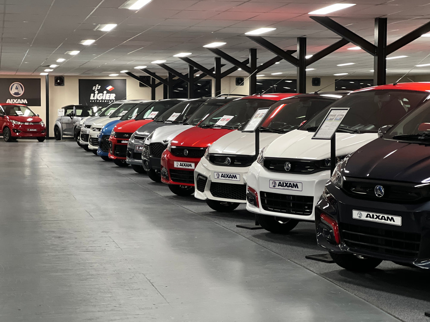 Aixam City Sport Coupé GTI Nardo Grau | 8 PS Kubota Motor | Rückfahrkamera | 45 km/h | Innerhalb 250 KM Kostenlose Lieferung | Mopedauto | Leichtmobile