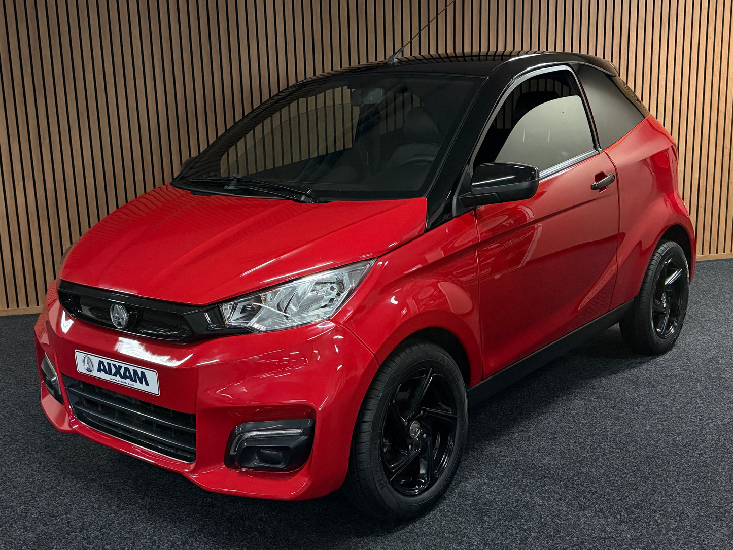 Aixam Coupé Sport 2021 | 8 PS Kubota | Rückfahrkamera | Multi-Media Touch | 45 km/h | Innerhalb 250 KM Kostenlose Lieferung | Mopedauto | Leichtmobile