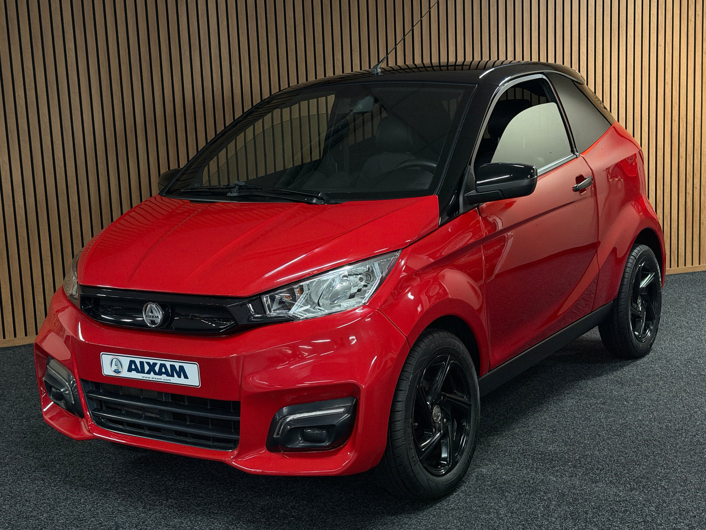 Aixam Coupé Sport 2021 | 8 PS Kubota | Rückfahrkamera | Multi-Media Touch | 45 km/h | Innerhalb 250 KM Kostenlose Lieferung | Mopedauto | Leichtmobile