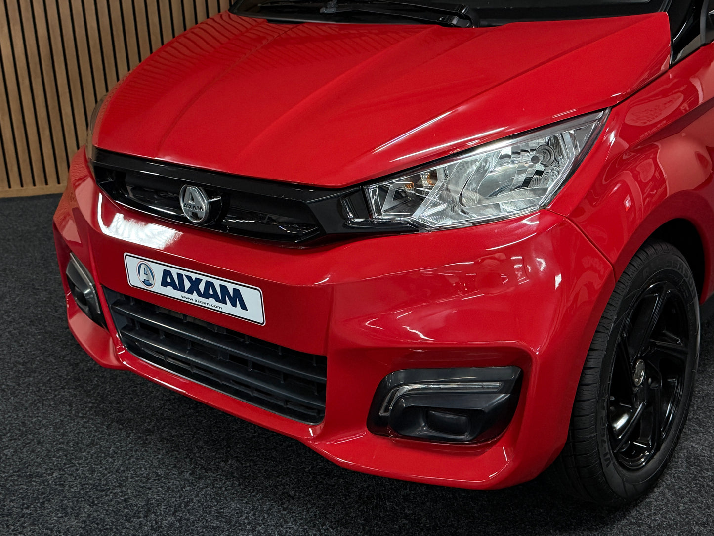 Aixam Coupé Sport 2021 | 8 PS Kubota | Rückfahrkamera | Multi-Media Touch | 45 km/h | Innerhalb 250 KM Kostenlose Lieferung | Mopedauto | Leichtmobile