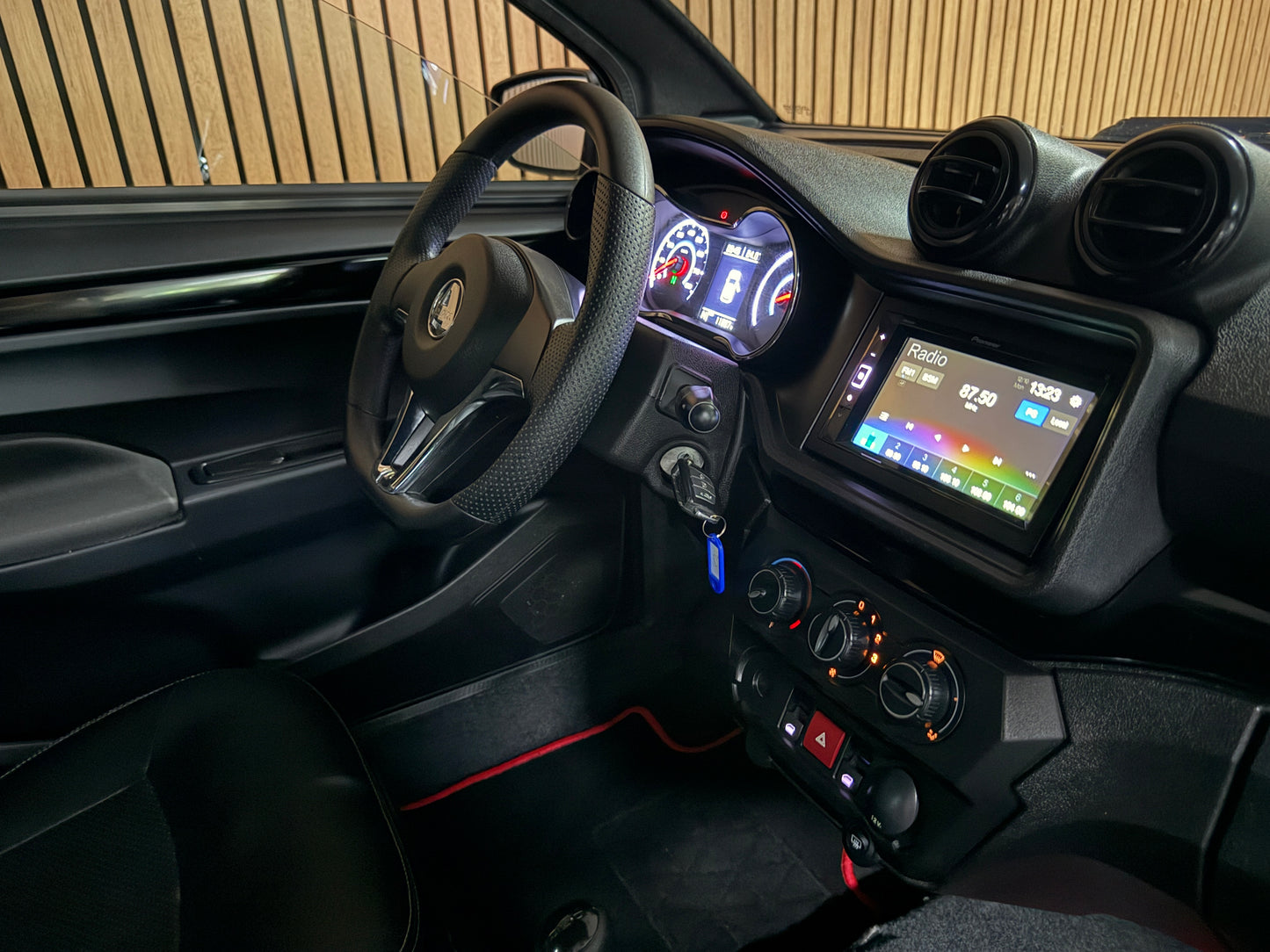 Aixam Coupé Sport 2021 | 8 PS Kubota | Rückfahrkamera | Multi-Media Touch | 45 km/h | Innerhalb 250 KM Kostenlose Lieferung | Mopedauto | Leichtmobile