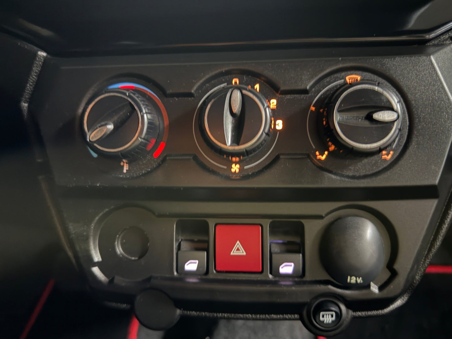 Aixam Coupé Sport 2021 | 8 PS Kubota | Rückfahrkamera | Multi-Media Touch | 45 km/h | Innerhalb 250 KM Kostenlose Lieferung | Mopedauto | Leichtmobile