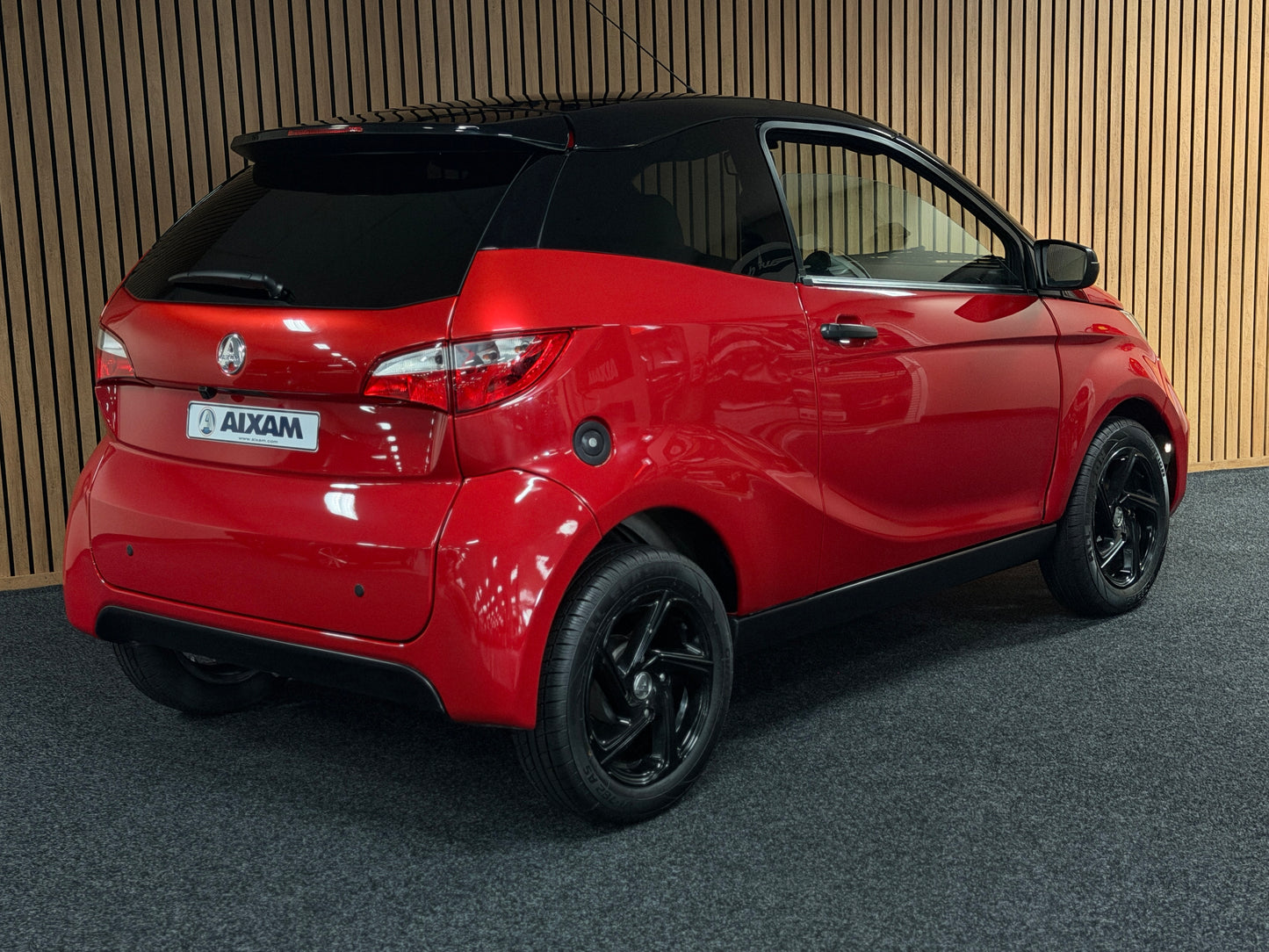 Aixam Coupé Sport 2021 | 8 PS Kubota | Rückfahrkamera | Multi-Media Touch | 45 km/h | Innerhalb 250 KM Kostenlose Lieferung | Mopedauto | Leichtmobile