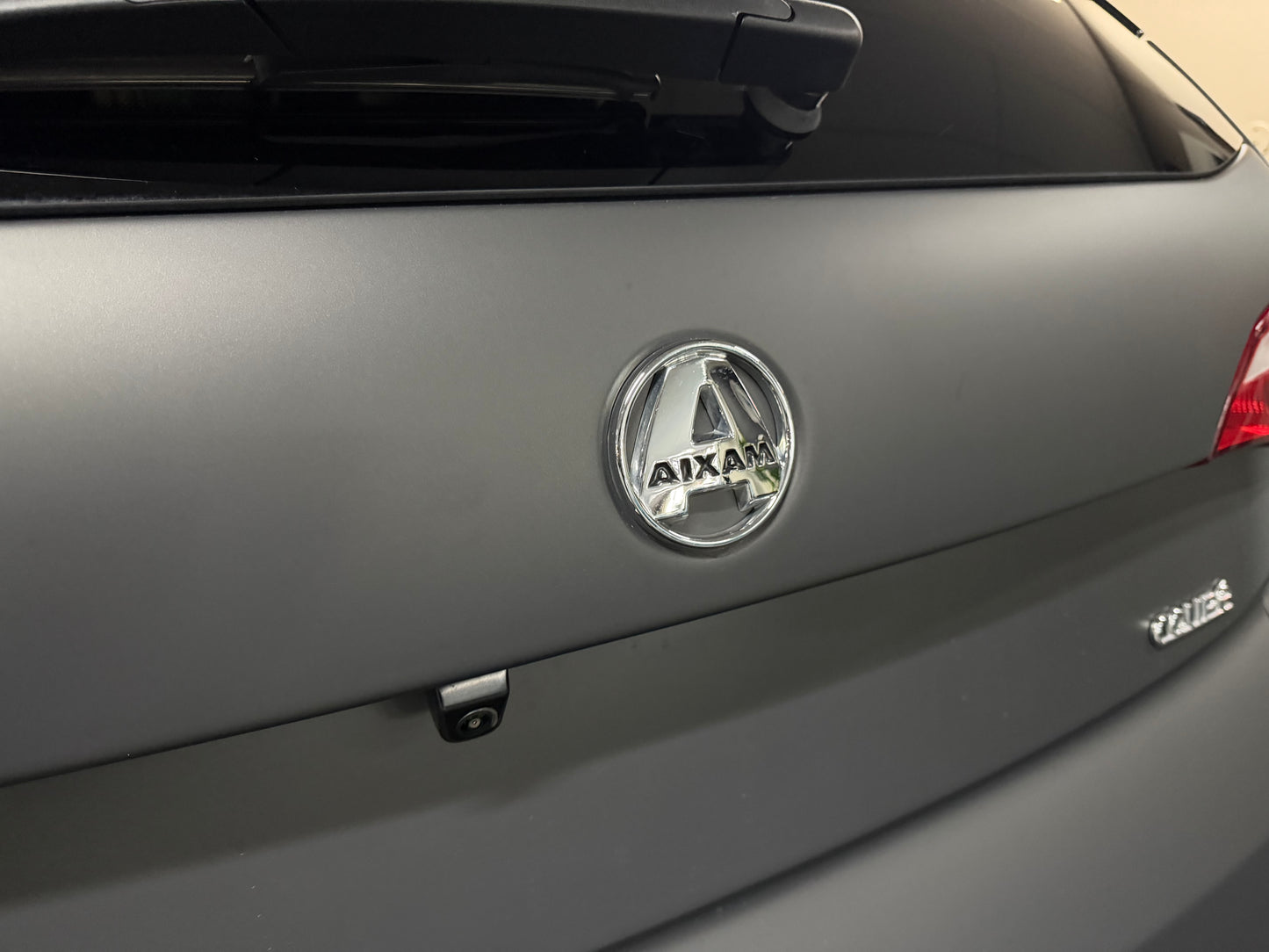 Aixam Coupé Sport Matt Grau |  8 PS Kubota | Rückfahrkamera | Multi-Media Touch | 45 km/h | Innerhalb 250 KM Kostenlose Lieferung | Mopedauto | Leichtmobile