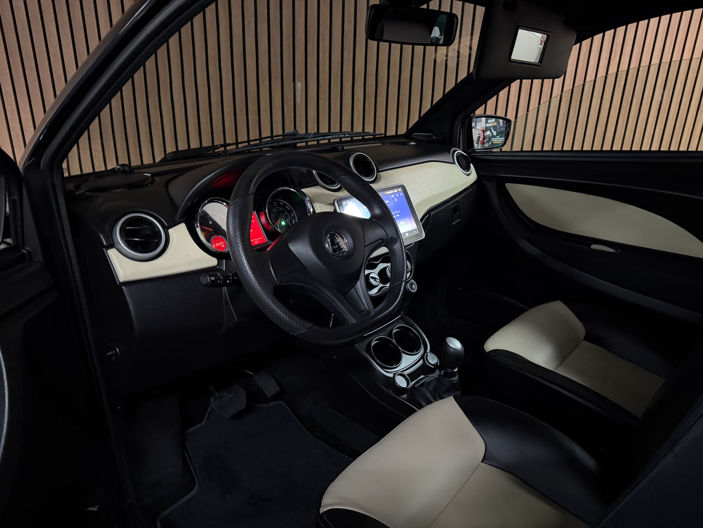 Aixam Coupé Sport Matt Grau |  8 PS Kubota | Rückfahrkamera | Multi-Media Touch | 45 km/h | Innerhalb 250 KM Kostenlose Lieferung | Mopedauto | Leichtmobile