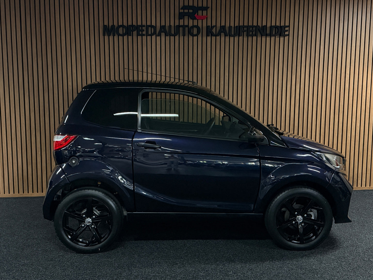 Aixam City Sport / DAB + / Spotify / Apple Carplay | 8 PS Kubota Motor | 45 km/h | Rückfahrkamera | Innerhalb 250 KM Kostenlose Lieferung | Mopedauto | Leichtmobile