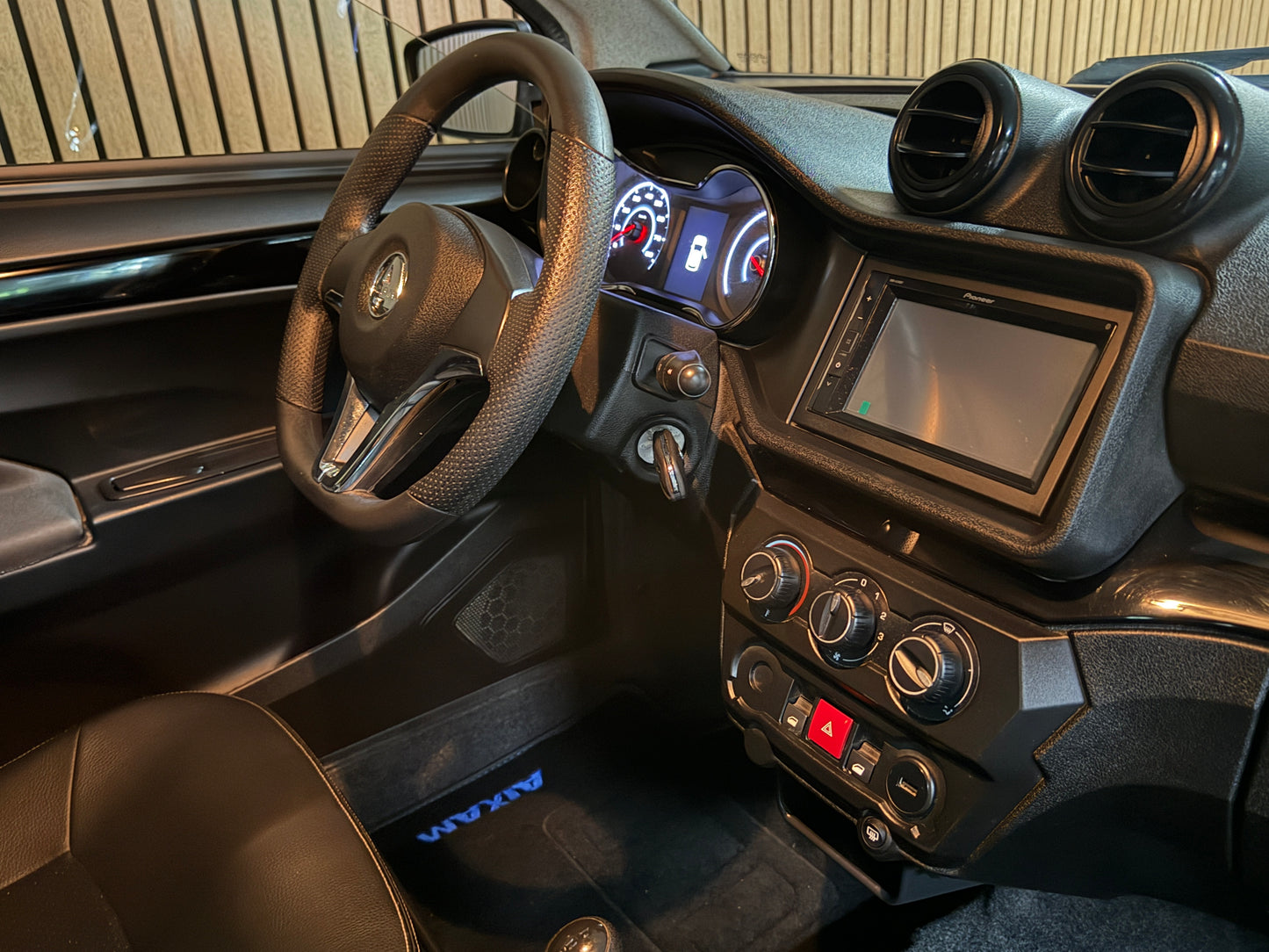 Aixam City Sport / DAB + / Spotify / Apple Carplay | 8 PS Kubota Motor | 45 km/h | Rückfahrkamera | Innerhalb 250 KM Kostenlose Lieferung | Mopedauto | Leichtmobile