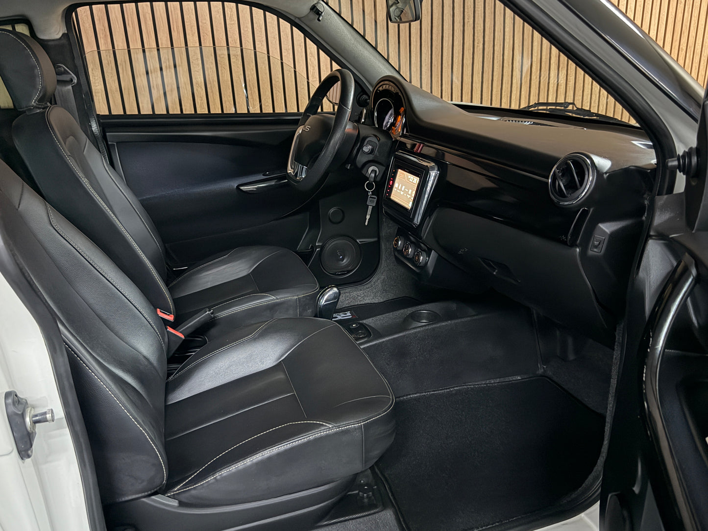 Ligier JS50L (long) Sport | 1. Besitzer | leiser DCI Motor | Rückfahrkamera | 45 km/h | Innerhalb 250 KM Kostenlose Lieferung | Mopedauto | Leichtmobile