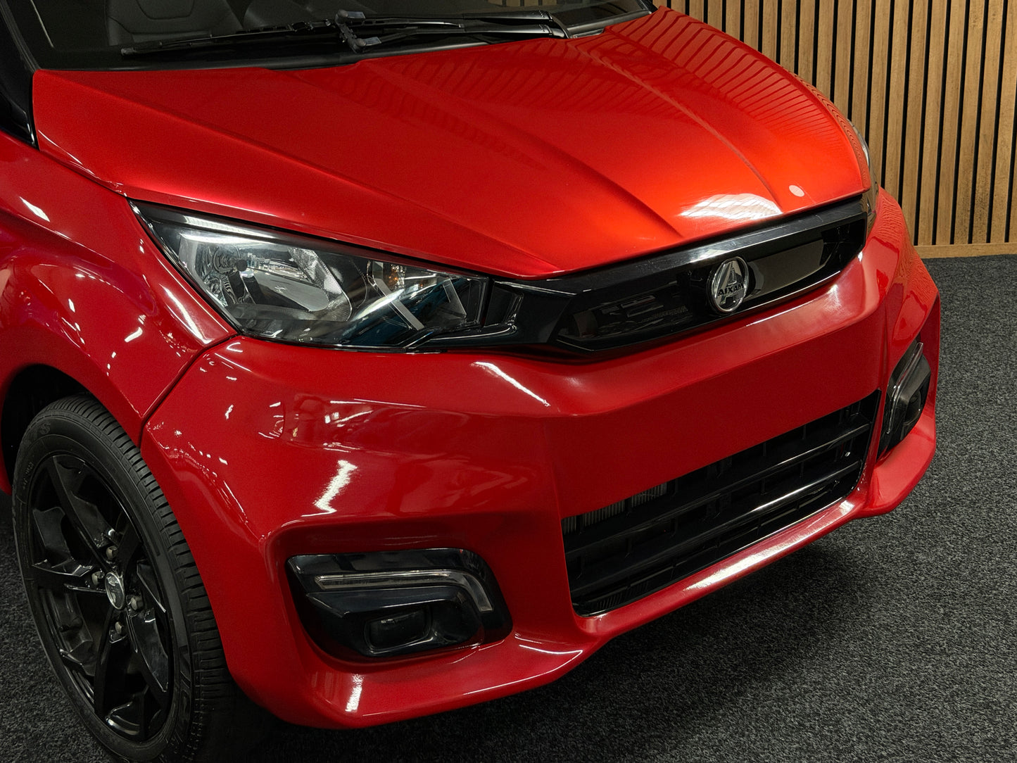 Aixam City Sport / DAB + / Spotify / Apple Carplay | 8 PS Kubota Motor | 45 km/h | Rückfahrkamera | Innerhalb 250 KM Kostenlose Lieferung | Mopedauto | Leichtmobile