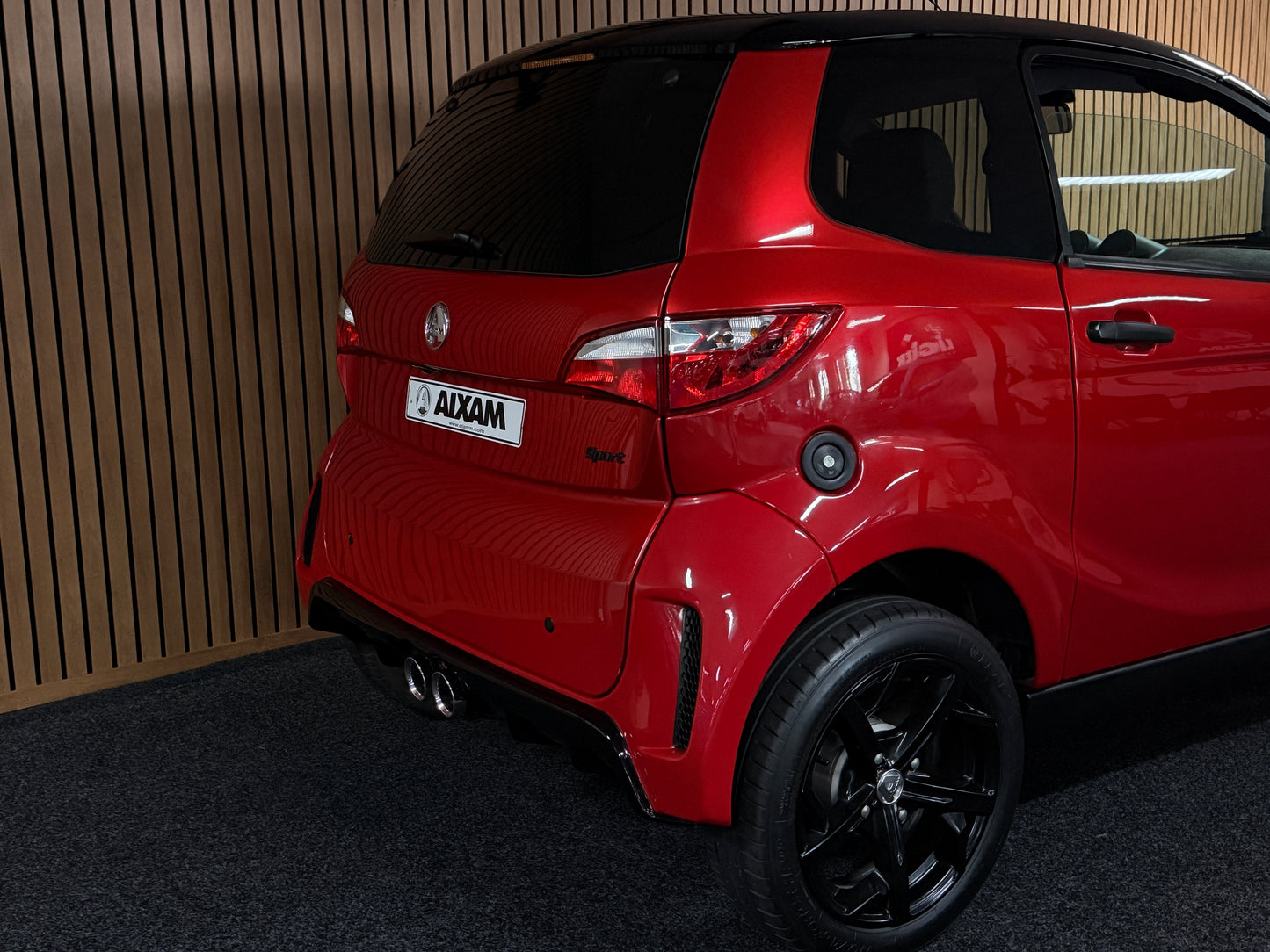 Aixam City Sport / DAB + / Spotify / Apple Carplay | 8 PS Kubota Motor | 45 km/h | Rückfahrkamera | Innerhalb 250 KM Kostenlose Lieferung | Mopedauto | Leichtmobile