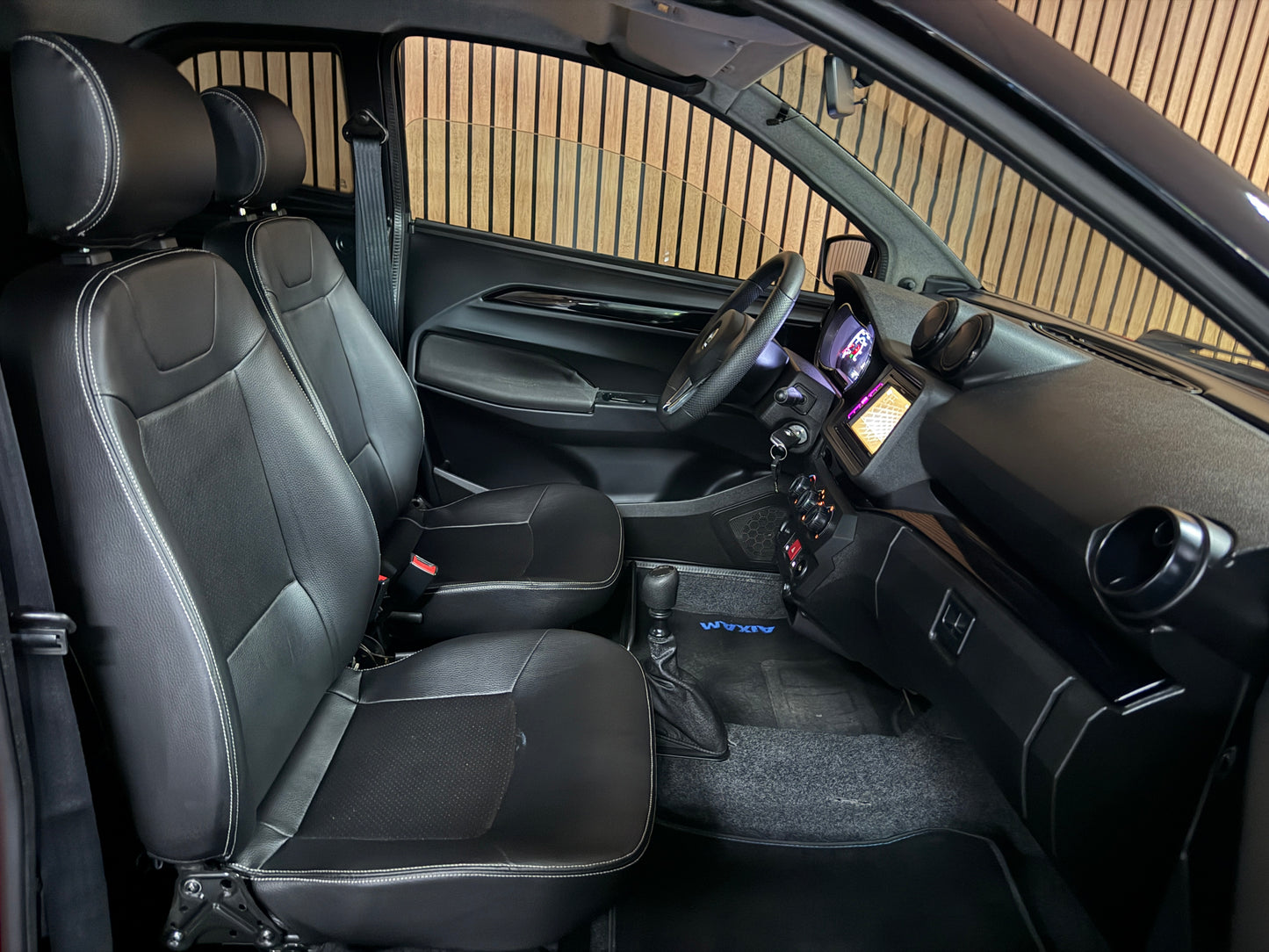 Aixam City Sport / DAB + / Spotify / Apple Carplay | 8 PS Kubota Motor | 45 km/h | Rückfahrkamera | Innerhalb 250 KM Kostenlose Lieferung | Mopedauto | Leichtmobile