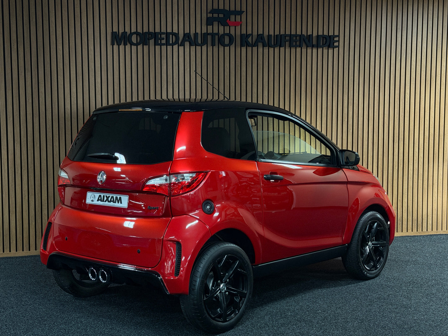 Aixam City Sport / DAB + / Spotify / Apple Carplay | 8 PS Kubota Motor | 45 km/h | Rückfahrkamera | Innerhalb 250 KM Kostenlose Lieferung | Mopedauto | Leichtmobile