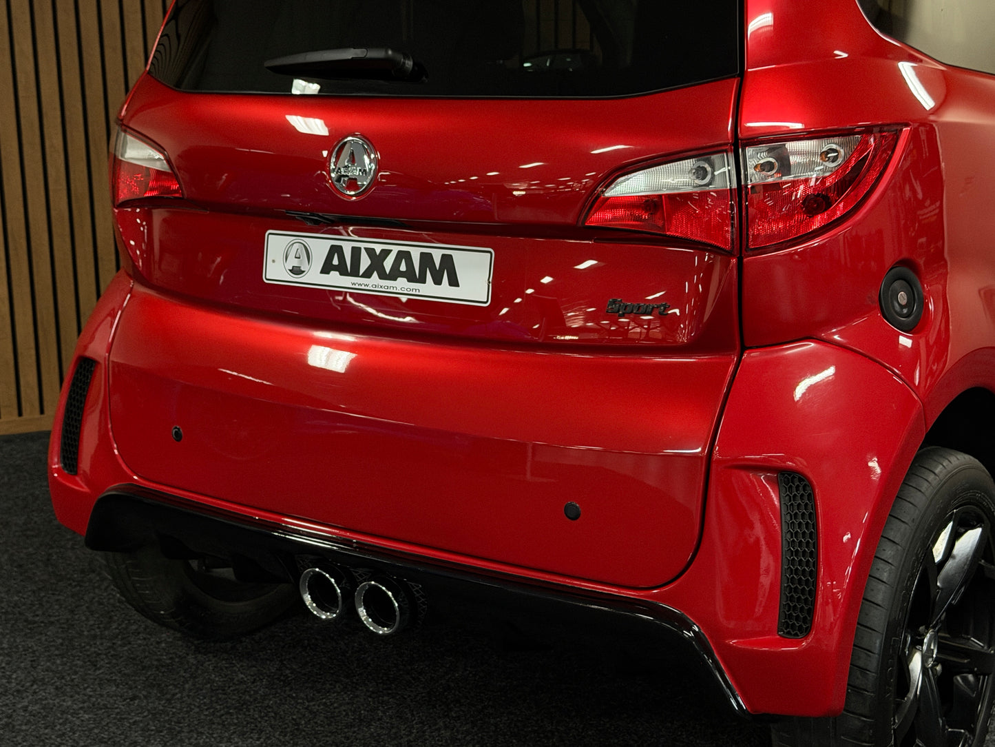 Aixam City Sport / DAB + / Spotify / Apple Carplay | 8 PS Kubota Motor | 45 km/h | Rückfahrkamera | Innerhalb 250 KM Kostenlose Lieferung | Mopedauto | Leichtmobile