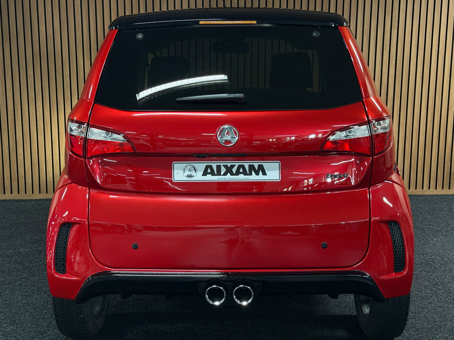 Aixam City Sport / DAB + / Spotify / Apple Carplay | 8 PS Kubota Motor | 45 km/h | Rückfahrkamera | Innerhalb 250 KM Kostenlose Lieferung | Mopedauto | Leichtmobile