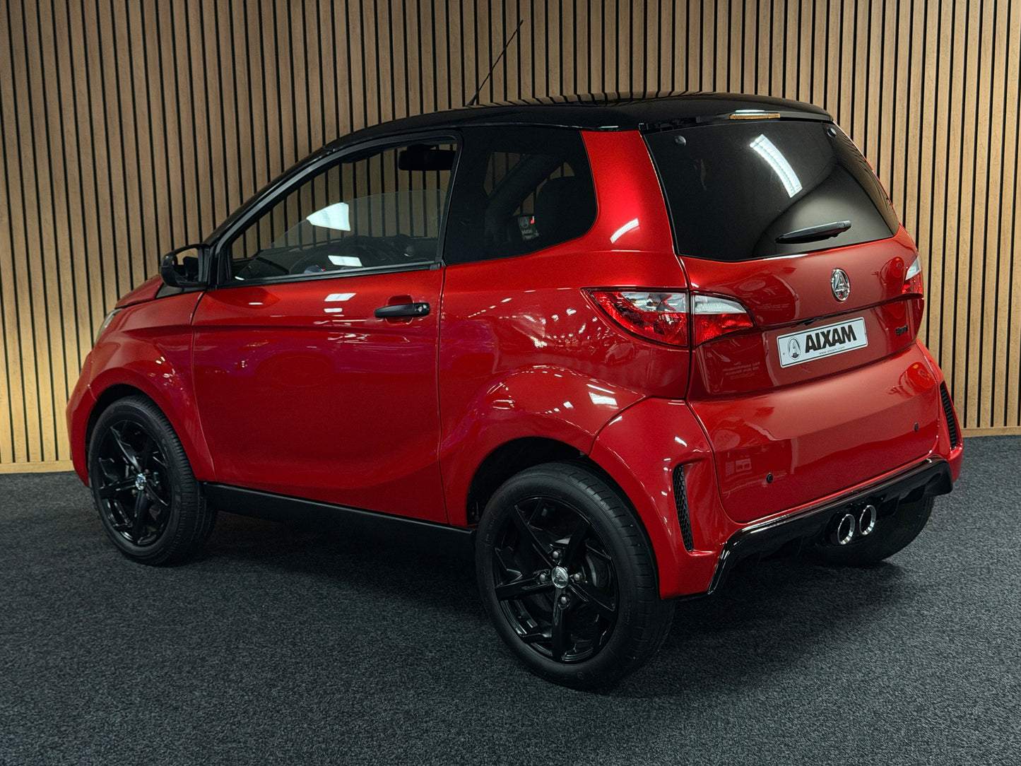 Aixam City Sport / DAB + / Spotify / Apple Carplay | 8 PS Kubota Motor | 45 km/h | Rückfahrkamera | Innerhalb 250 KM Kostenlose Lieferung | Mopedauto | Leichtmobile
