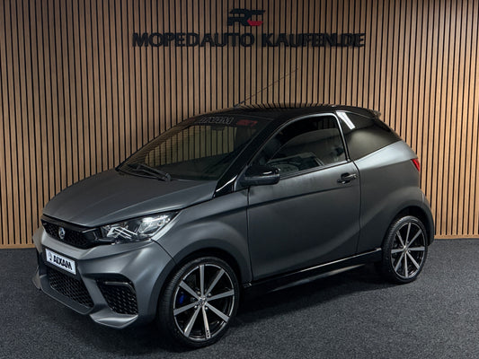 Aixam GTI Coupe Matt Grau 2023 / Apple Carplay / Spotify / DAB+ | 8 PS Kubota Motor | 45 km/h | Rückfahrkamera | Innerhalb 250 KM Kostenlose Lieferung | Mopedauto | Leichtmobile