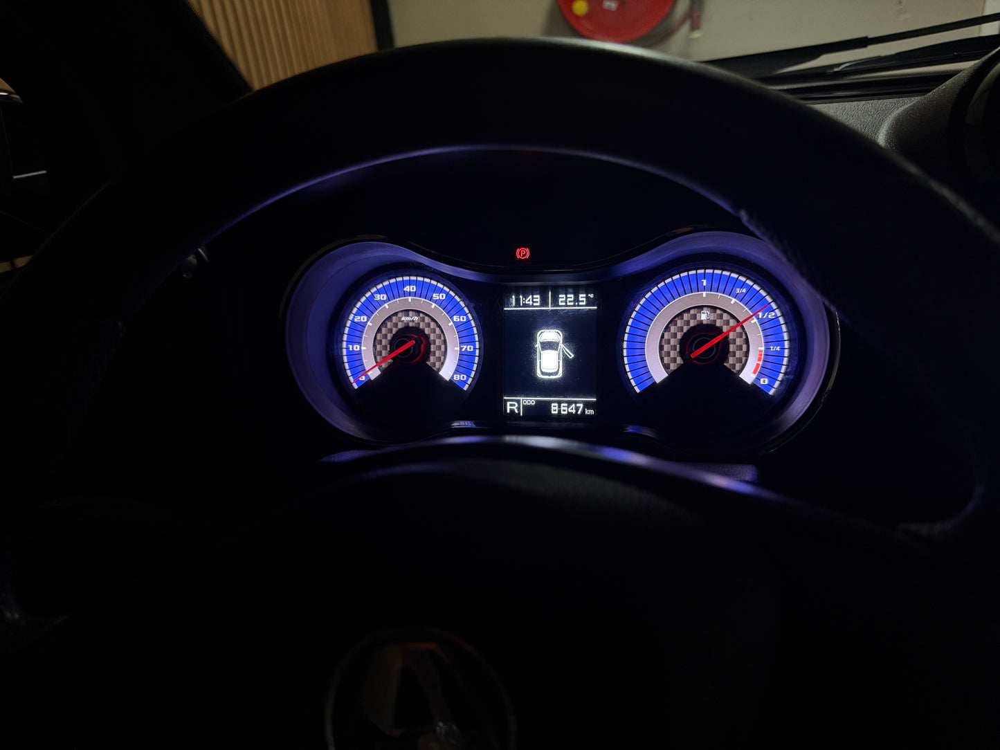 Aixam GTI Coupe Matt Grau 2023 / Apple Carplay / Spotify / DAB+ | 8 PS Kubota Motor | 45 km/h | Rückfahrkamera | Innerhalb 250 KM Kostenlose Lieferung | Mopedauto | Leichtmobile