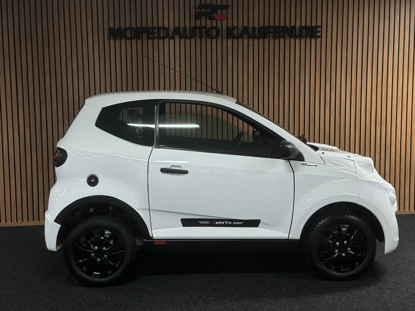 Aixam Minauto Neues Modell 2024 3600 km !! | 8 PS | 45 km/h | Innerhalb 250 KM Kostenlose Lieferung | Mopedauto | Leichtmobile