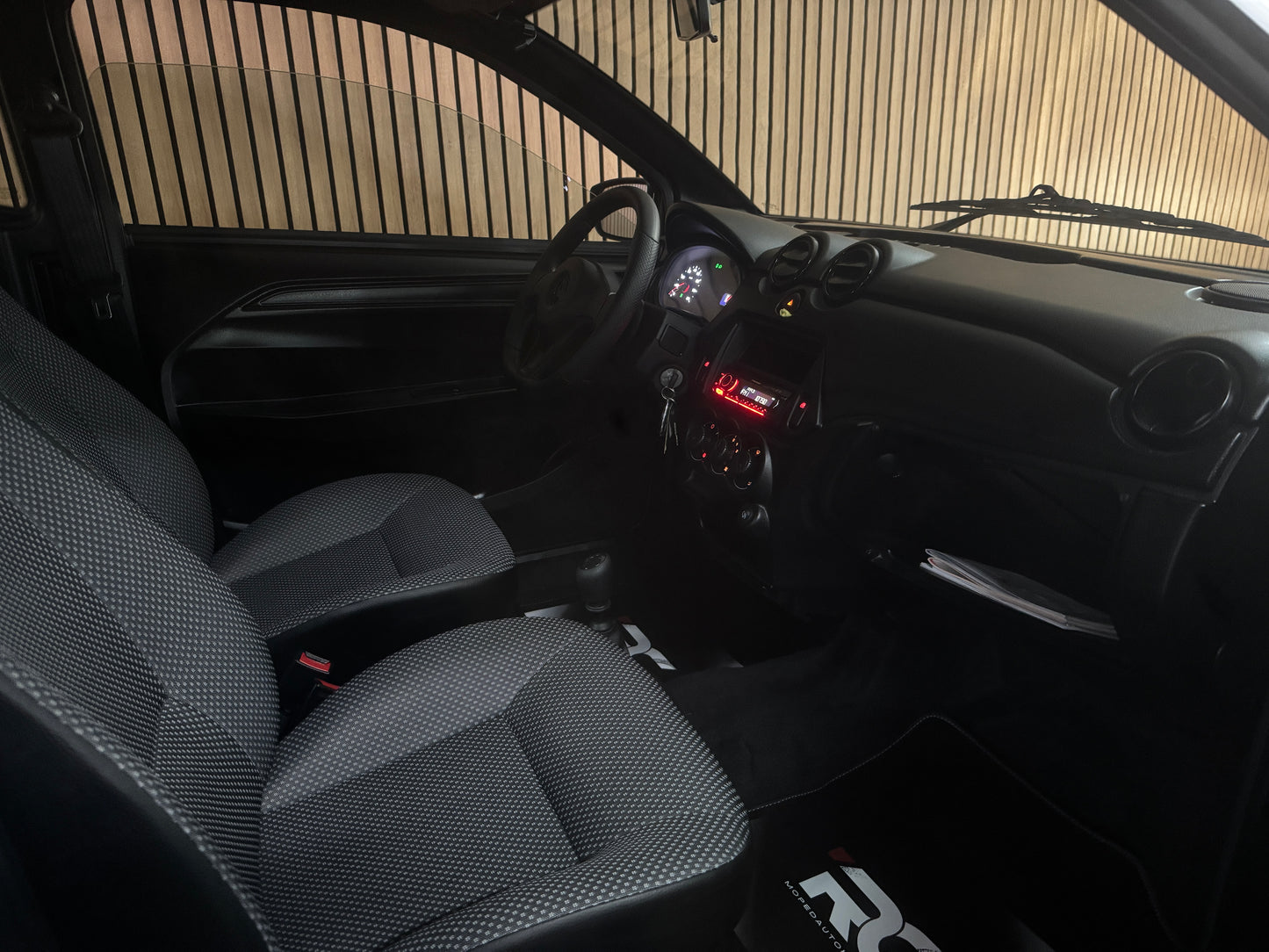 Aixam Minauto Neues Modell 2024 3600 km !! | 8 PS | 45 km/h | Innerhalb 250 KM Kostenlose Lieferung | Mopedauto | Leichtmobile