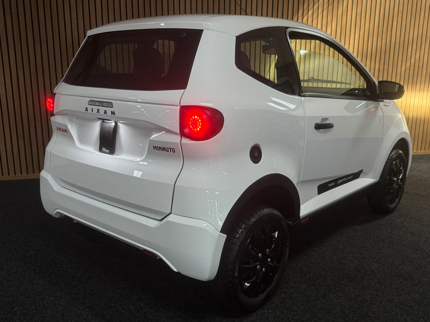 Aixam Minauto Neues Modell 2024 3600 km !! | 8 PS | 45 km/h | Innerhalb 250 KM Kostenlose Lieferung | Mopedauto | Leichtmobile