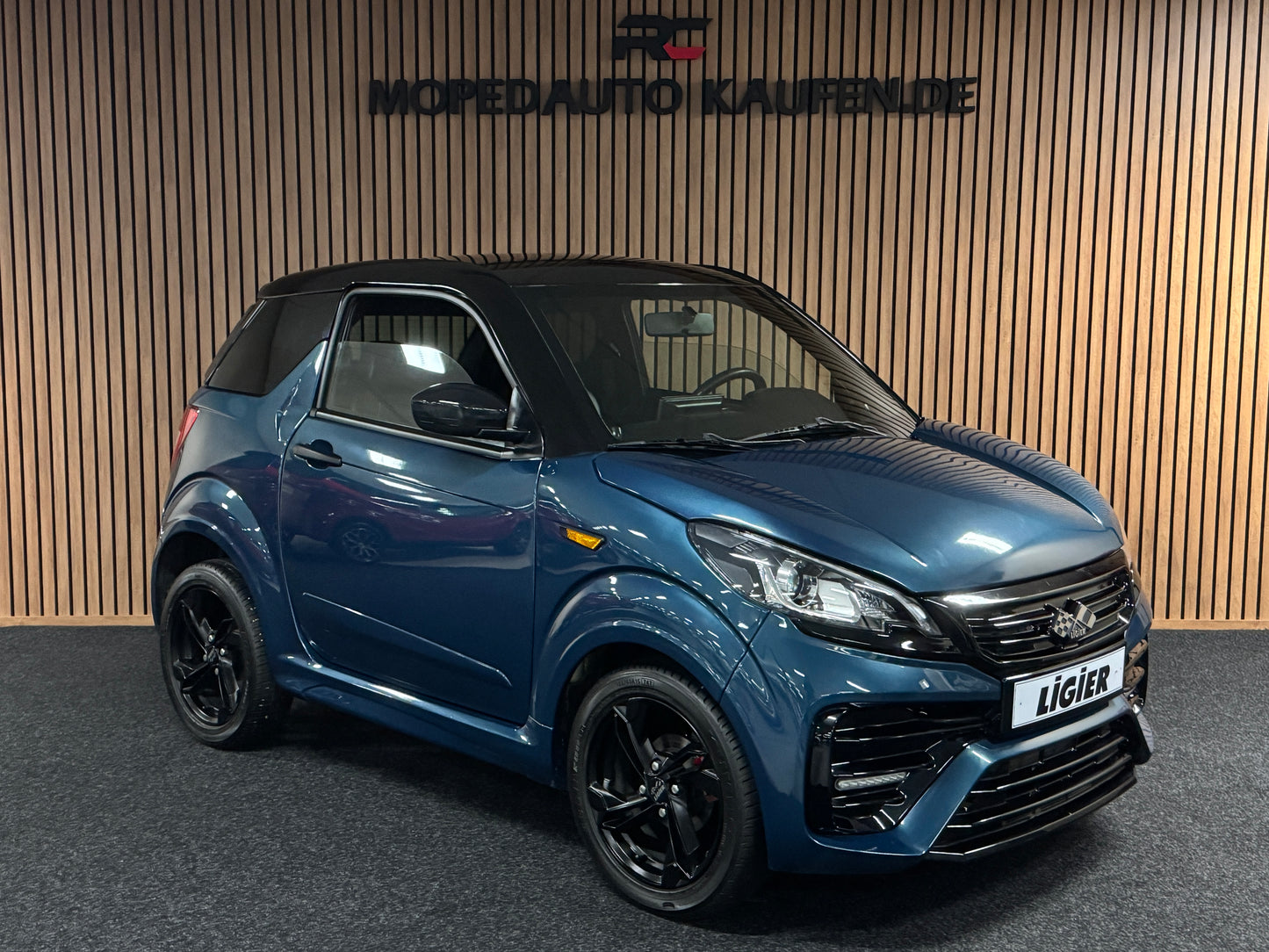 Ligier JS50 JS66 Sport Facelift Tablet ! | Servolenkung Apple Car / | 8 PS leiser DCI Motor | 45 km/h | Rückfahrkamera | Innerhalb 250 KM Kostenlose Lieferung | Mopedauto | Leichtmobile