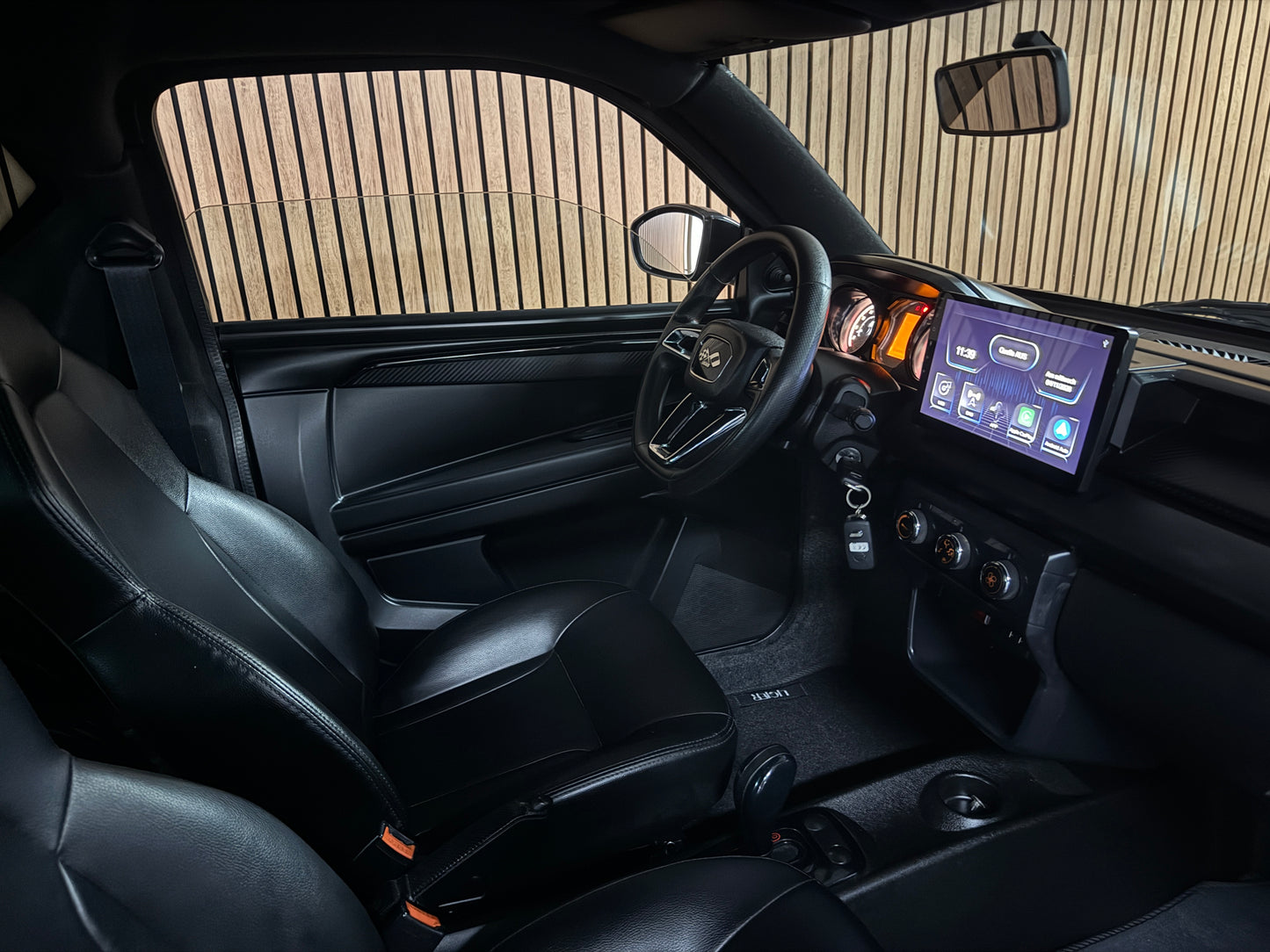 Ligier JS50 JS66 Sport Facelift Tablet ! | Servolenkung Apple Car / | 8 PS leiser DCI Motor | 45 km/h | Rückfahrkamera | Innerhalb 250 KM Kostenlose Lieferung | Mopedauto | Leichtmobile