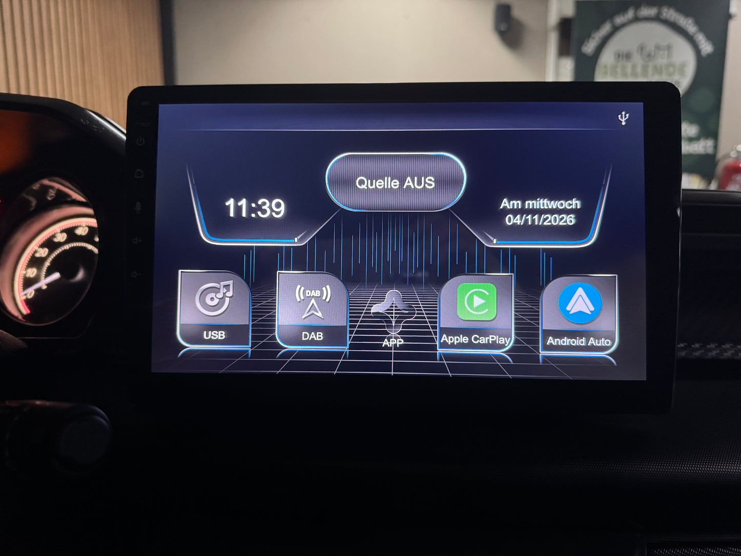 Ligier JS50 JS66 Sport Facelift Tablet ! | Servolenkung Apple Car / | 8 PS leiser DCI Motor | 45 km/h | Rückfahrkamera | Innerhalb 250 KM Kostenlose Lieferung | Mopedauto | Leichtmobile